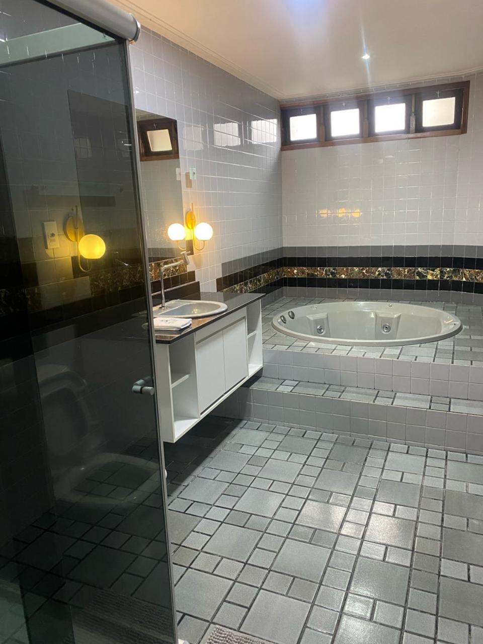 Presidential Suite photo 3