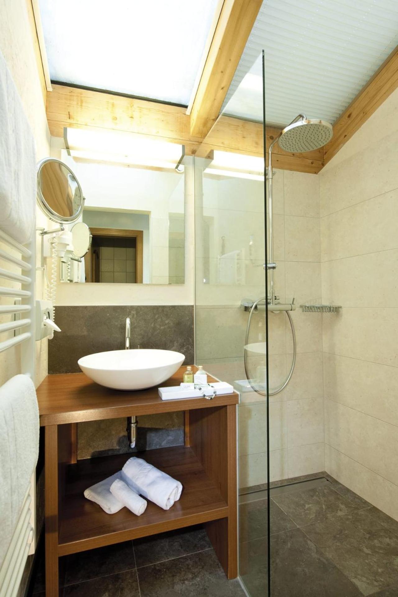 Single Room with Balcony photo 2
