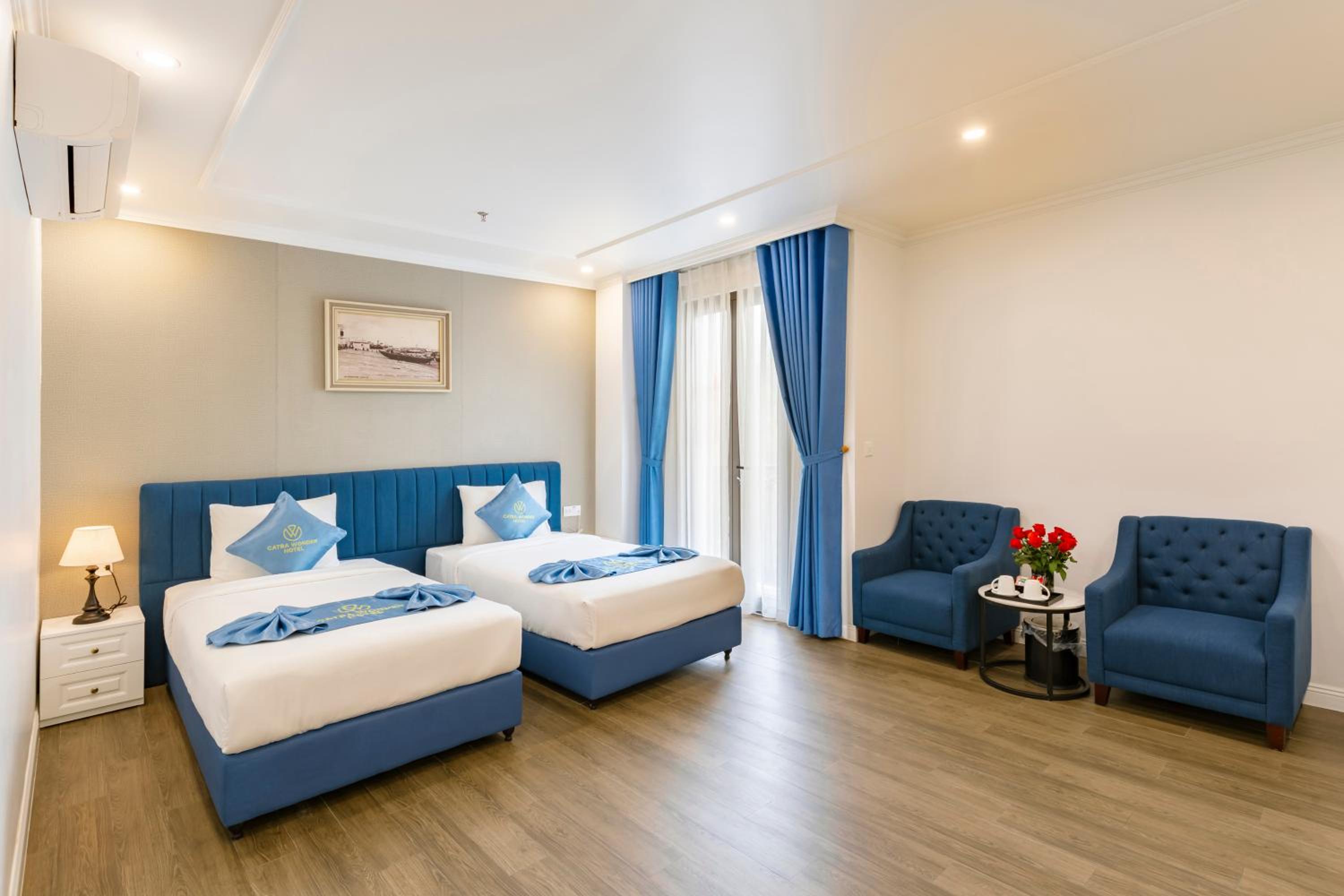 Two-Bedroom Suite - Photo 8