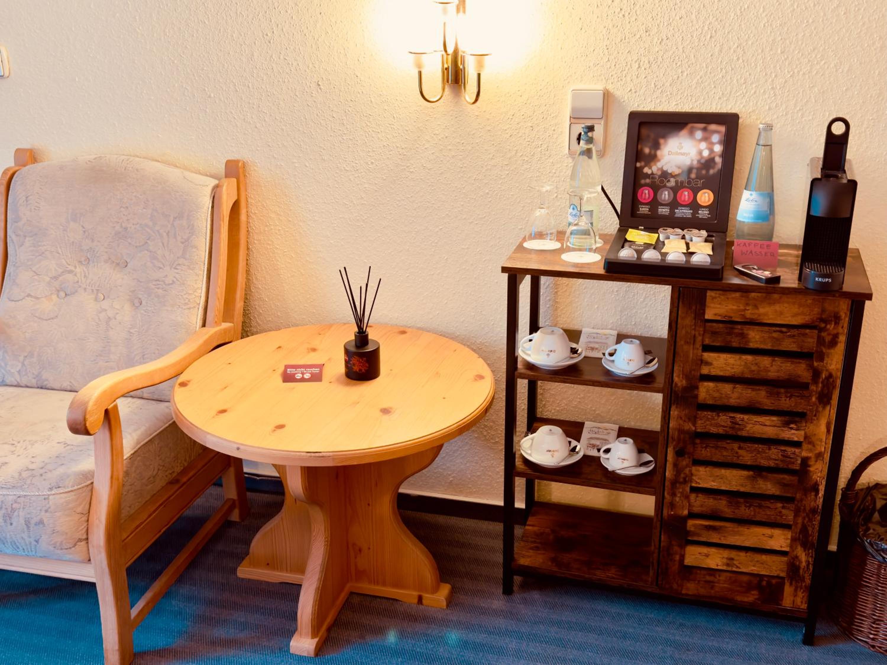 Double Room with Balcony - Photo 28