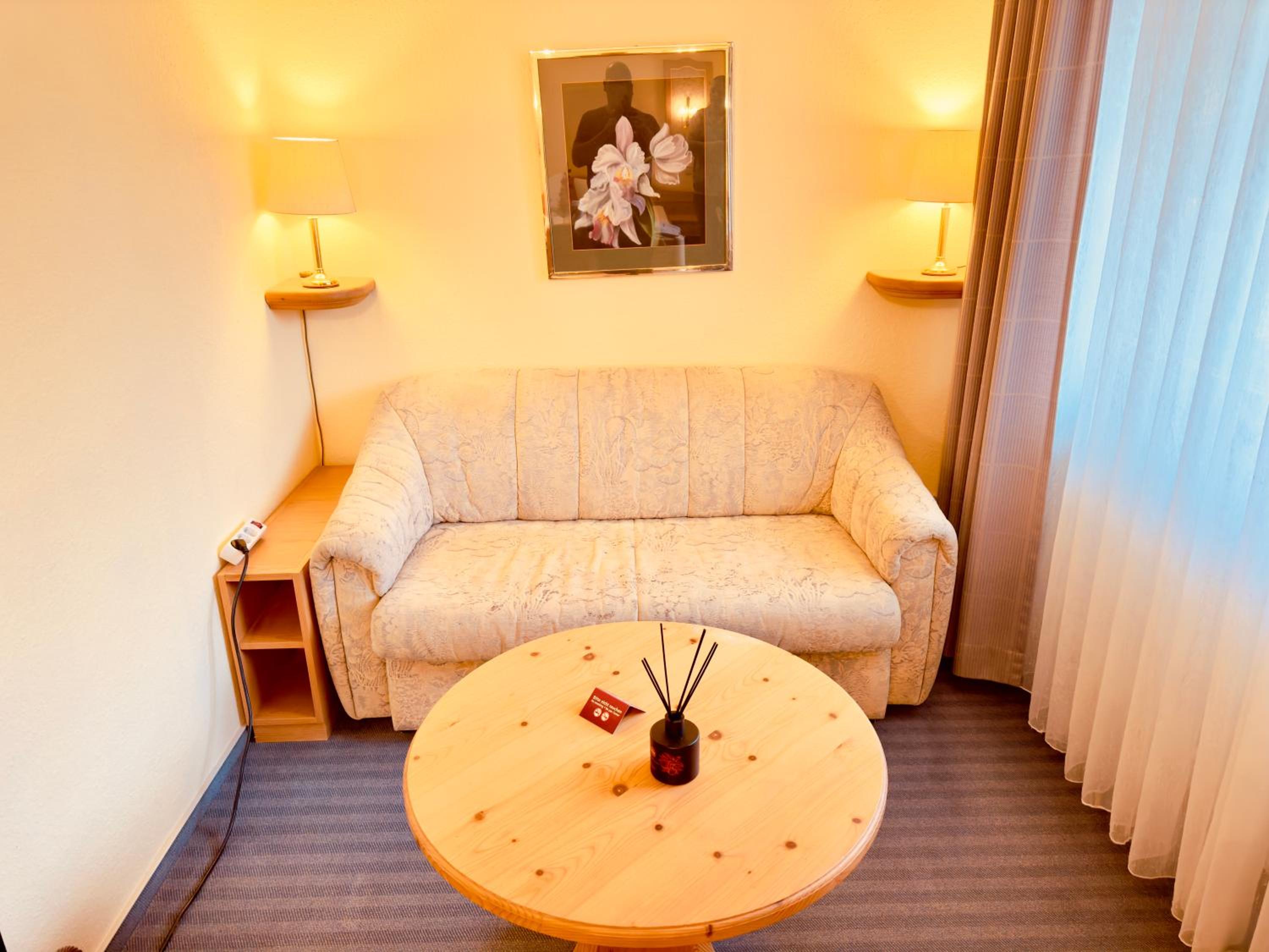 Deluxe Double Room with Balcony - Photo 2