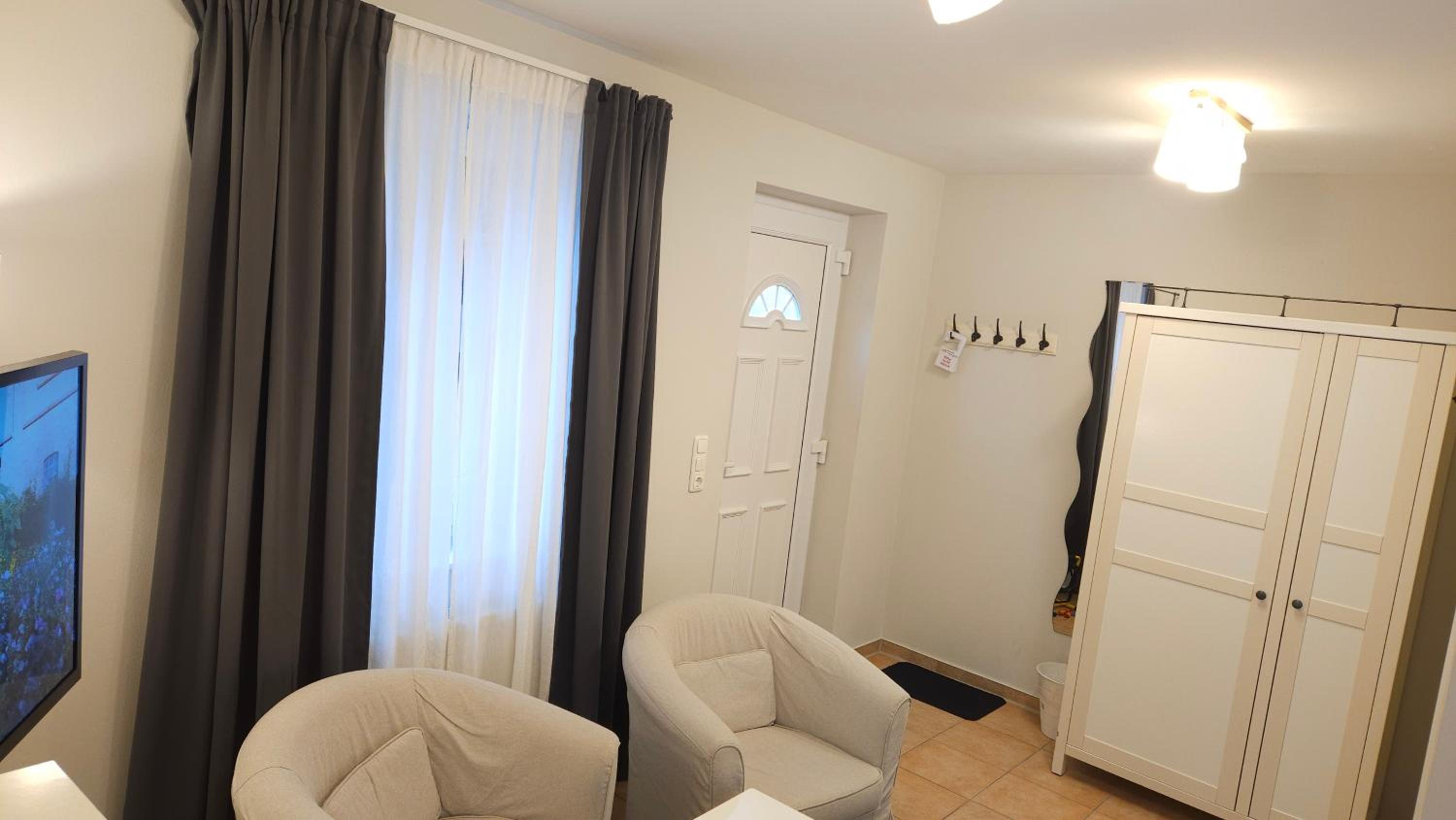 Large Double Room photo 2