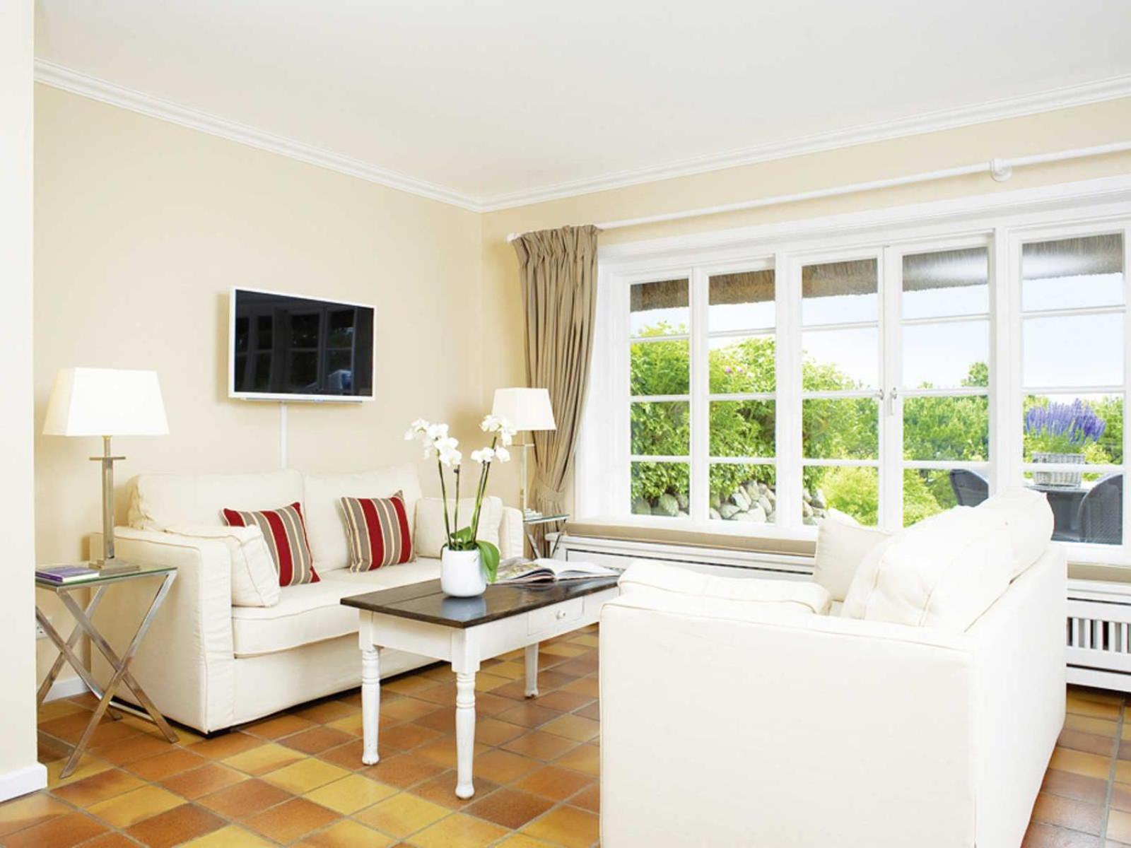 Three-Bedroom House photo 1