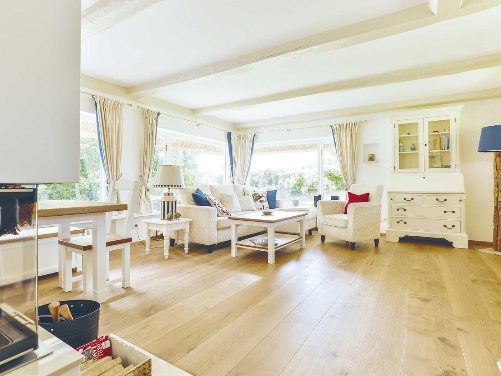 Villa photo 1
