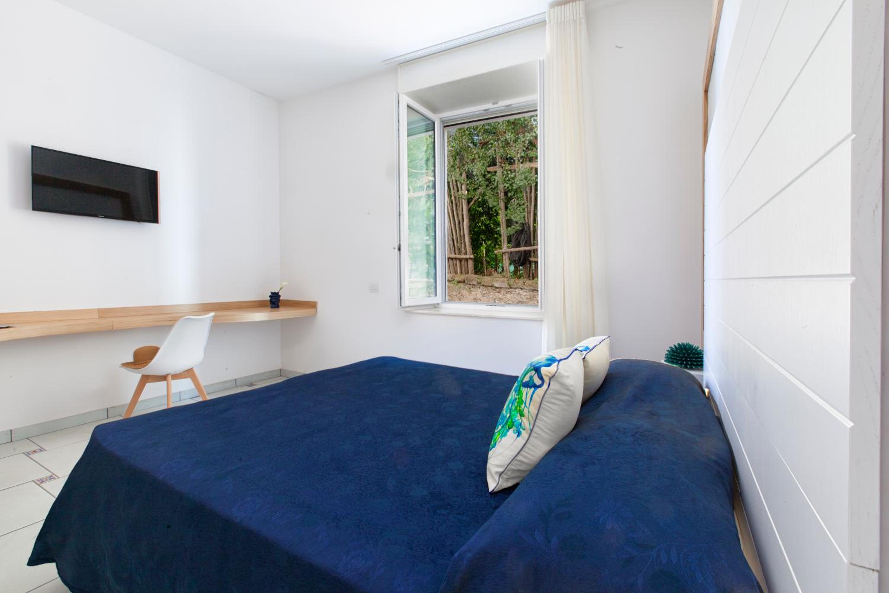 Standard Double Room - Photo 5