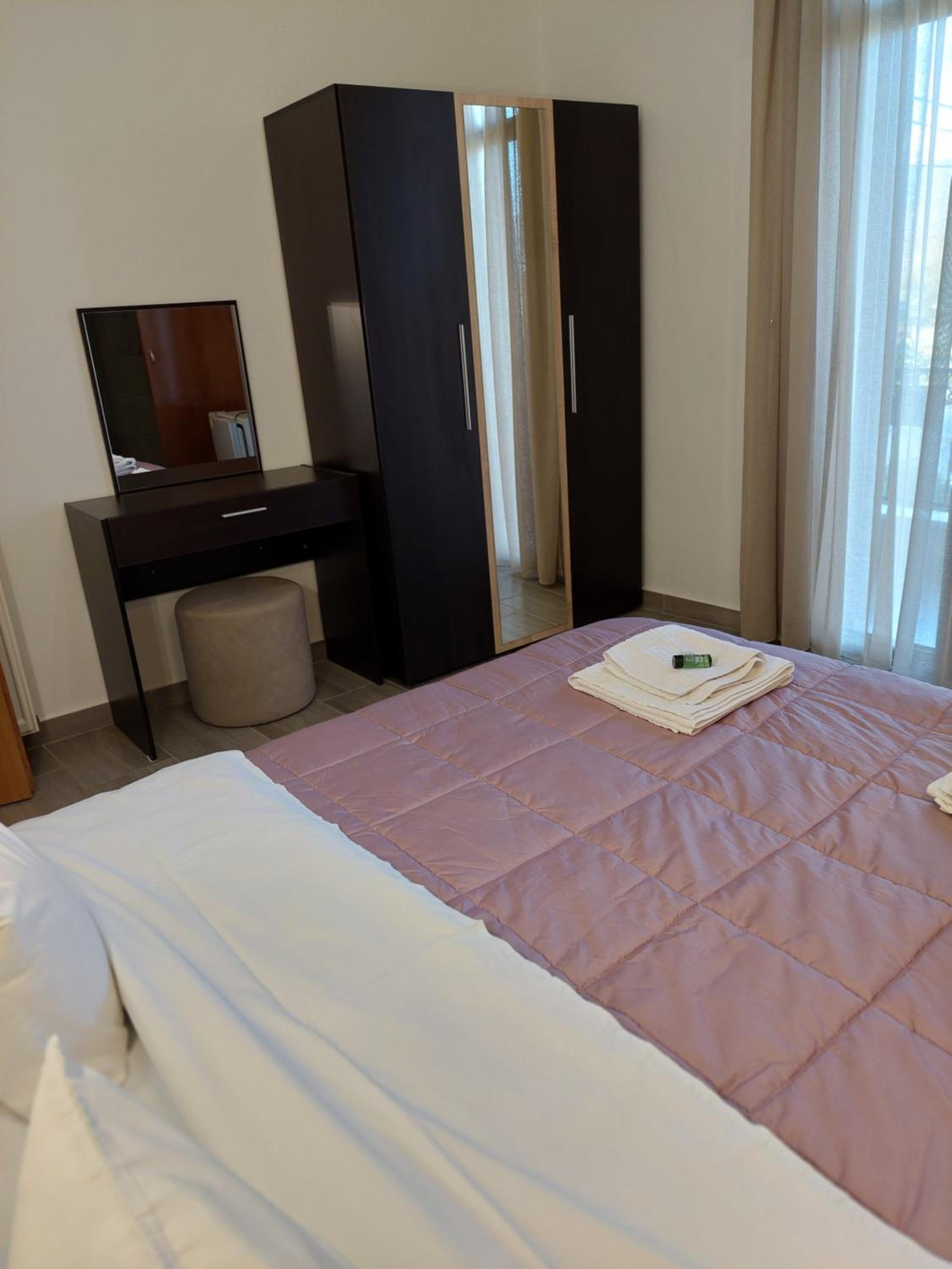 Deluxe Double Room with Balcony and Sea View photo 2