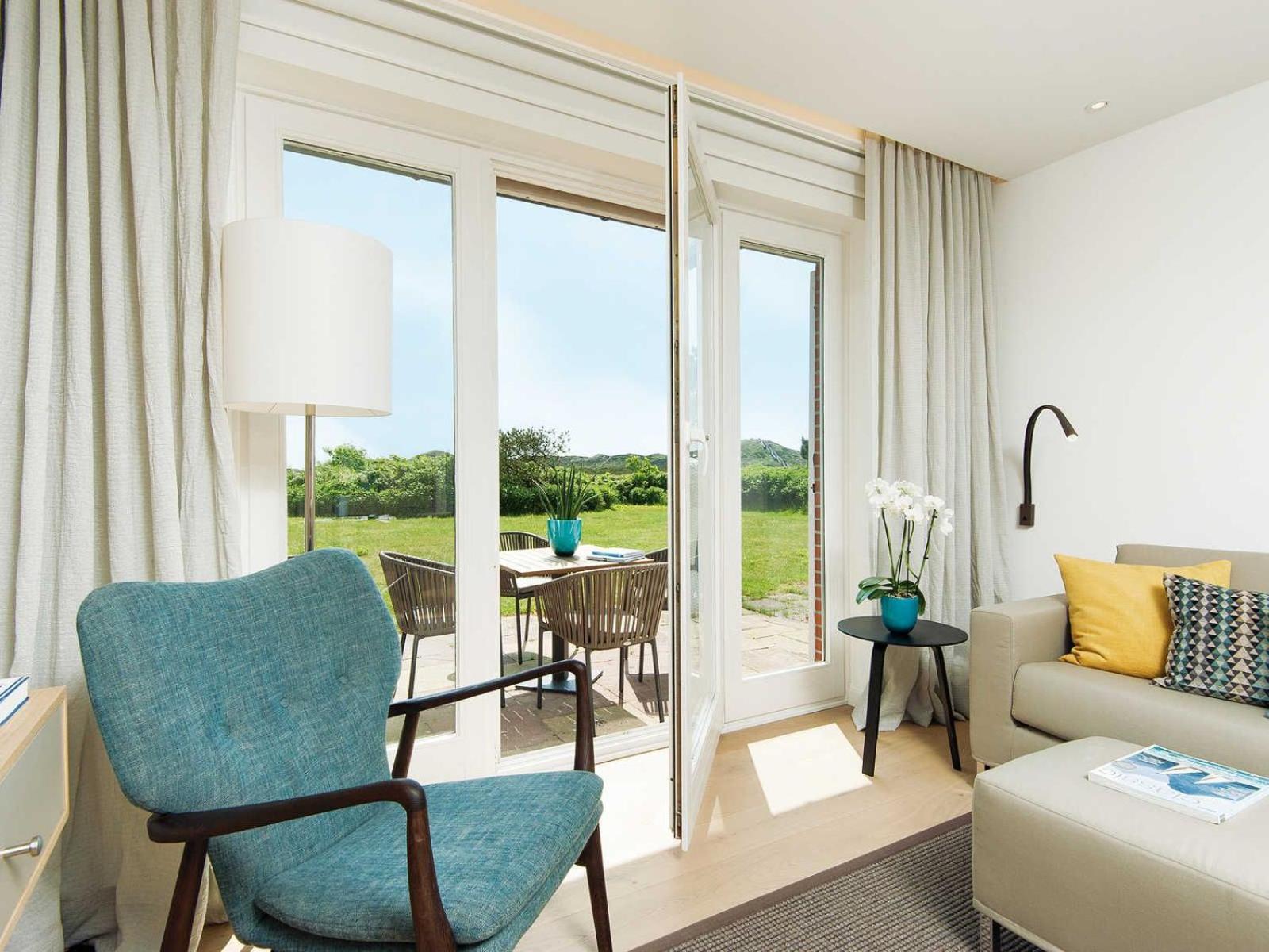 One-Bedroom Apartment with Terrace photo 1