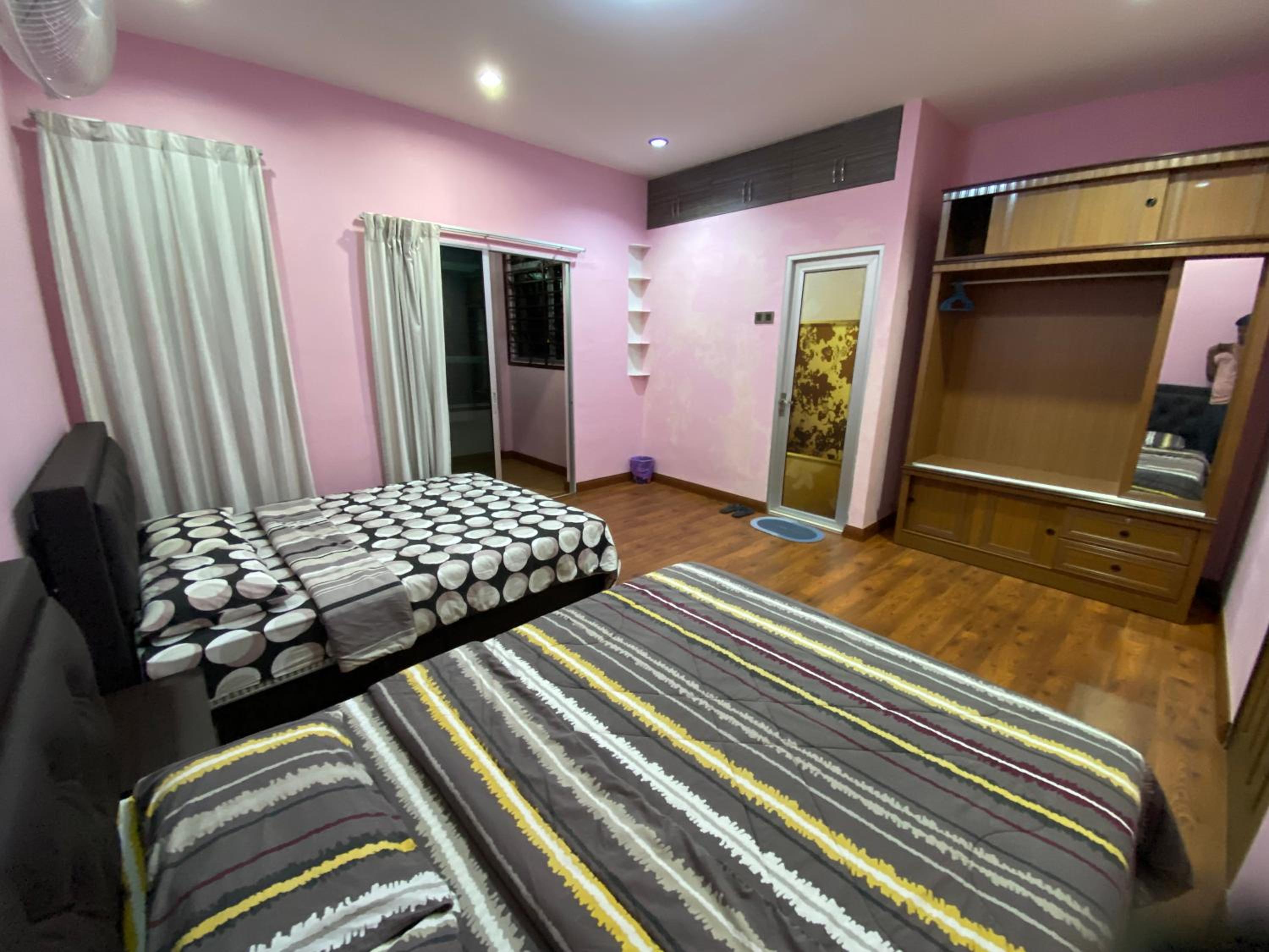 Villa photo 1