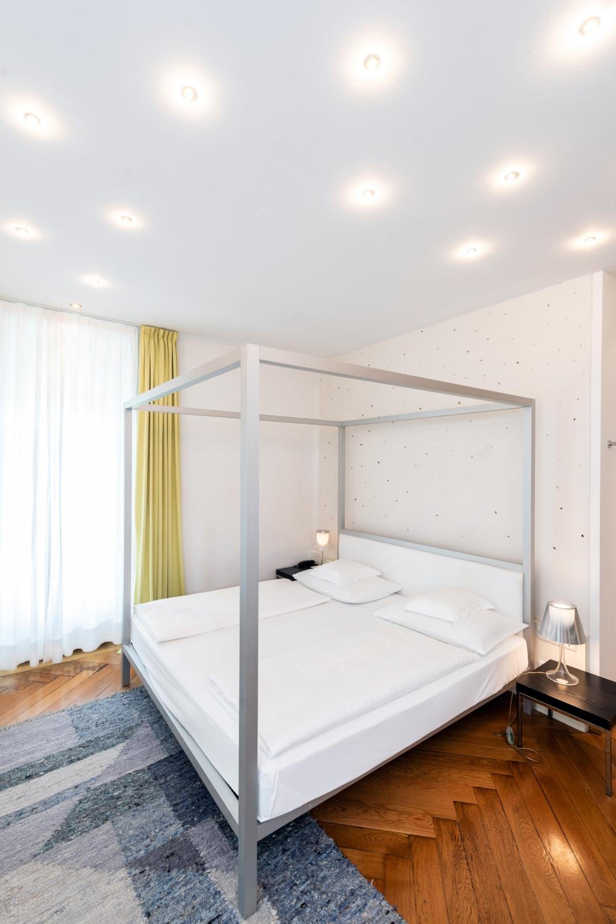 Design Double Room