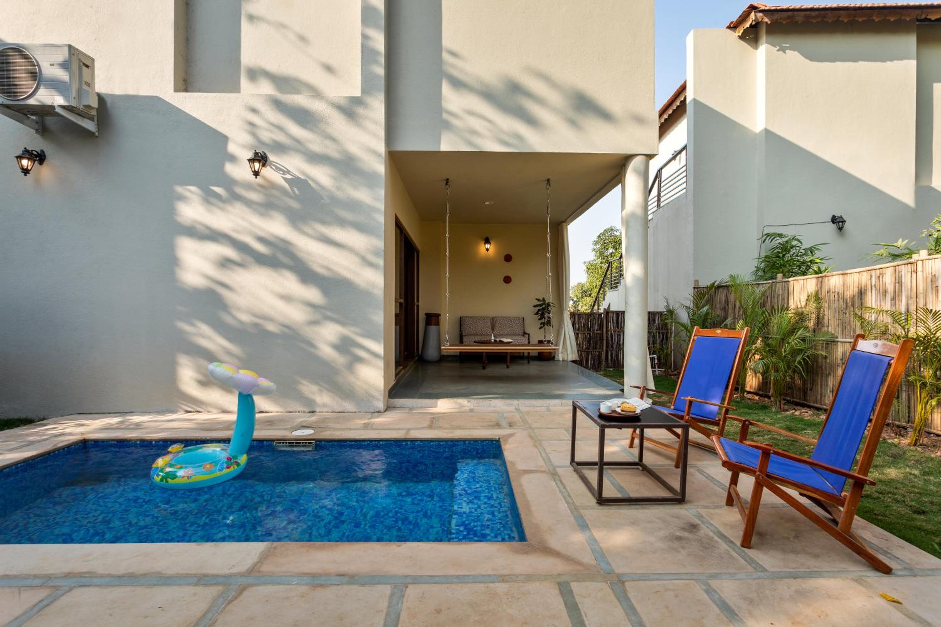 Suite with Private Pool photo 2