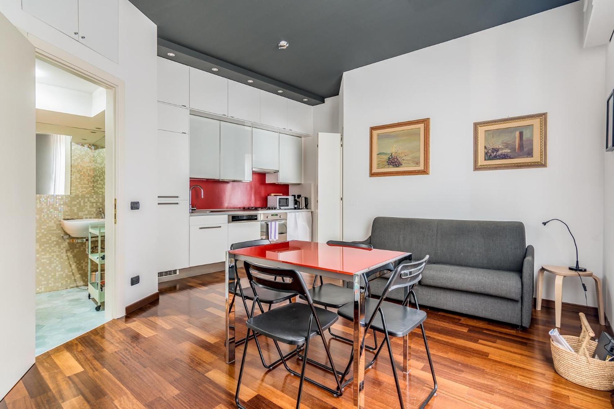 One-Bedroom Apartment