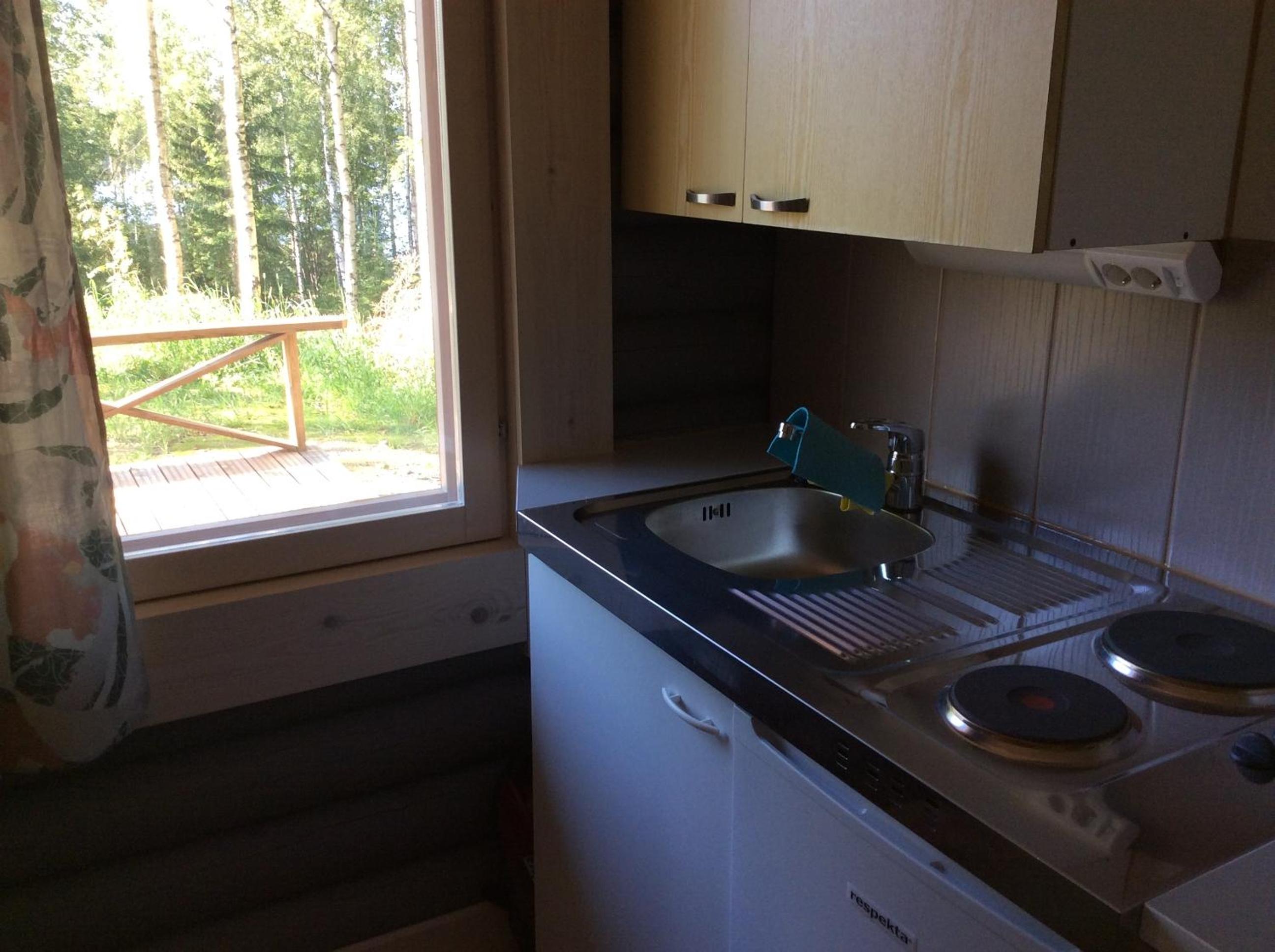 Economy Cottage - Photo 4