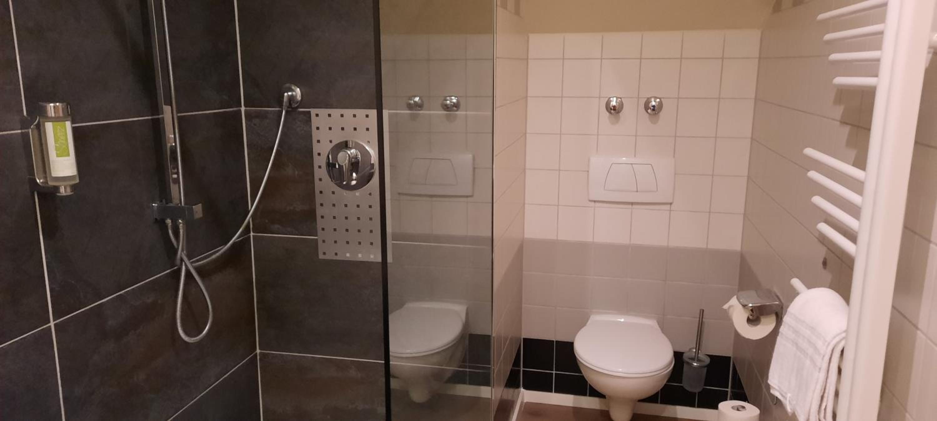 Apartment - Photo 10