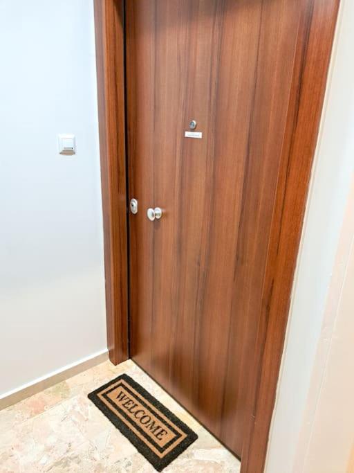 Deluxe Apartment photo 2