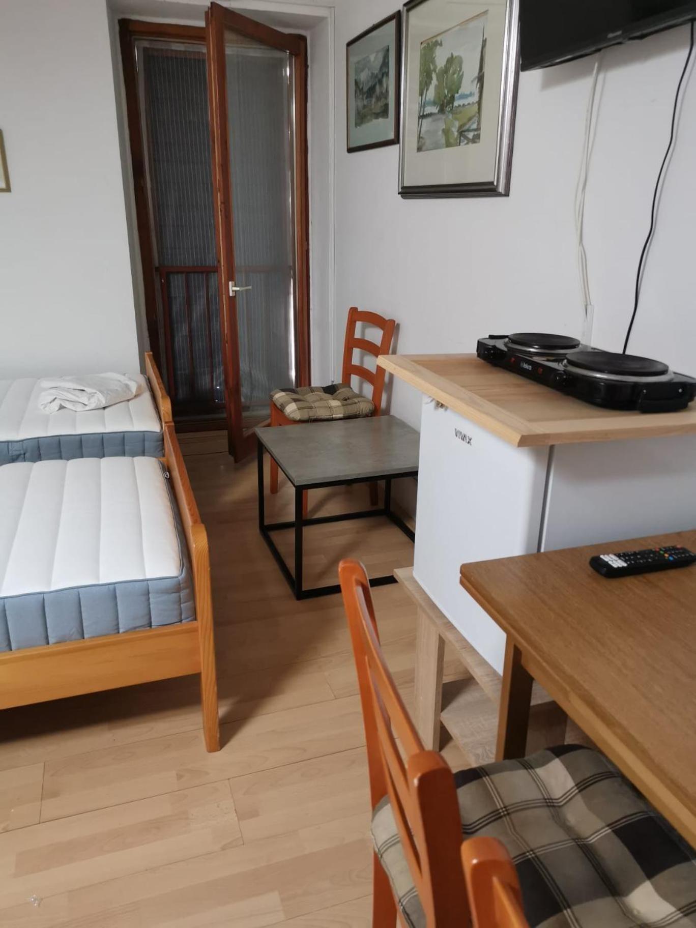 Triple Room with Shared Bathroom