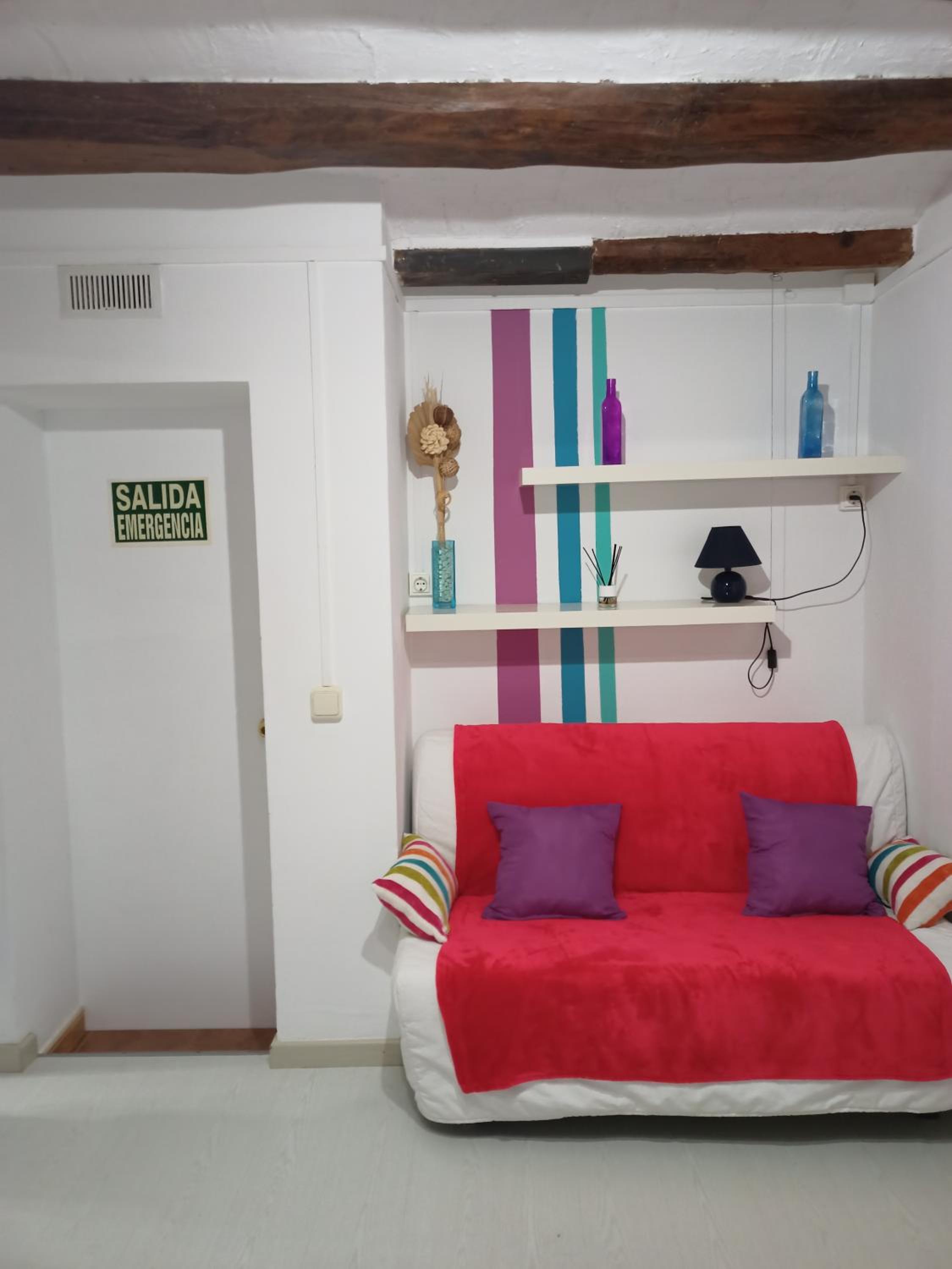 Apartamento con Balcón