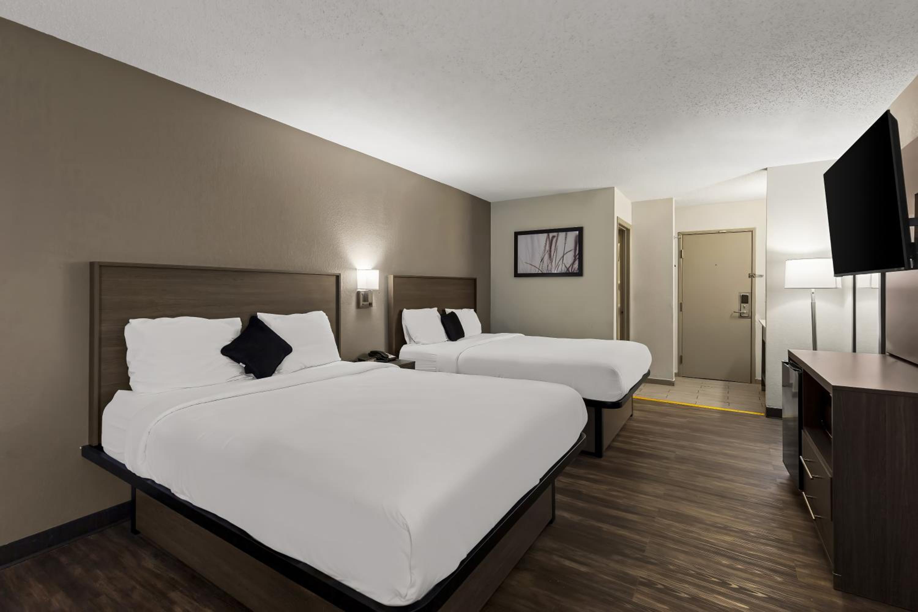Queen Room - Photo 3