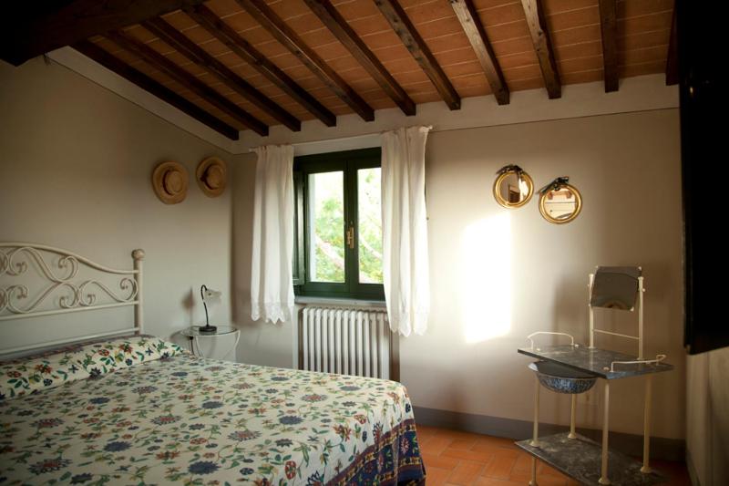 Maisonette photo 1
