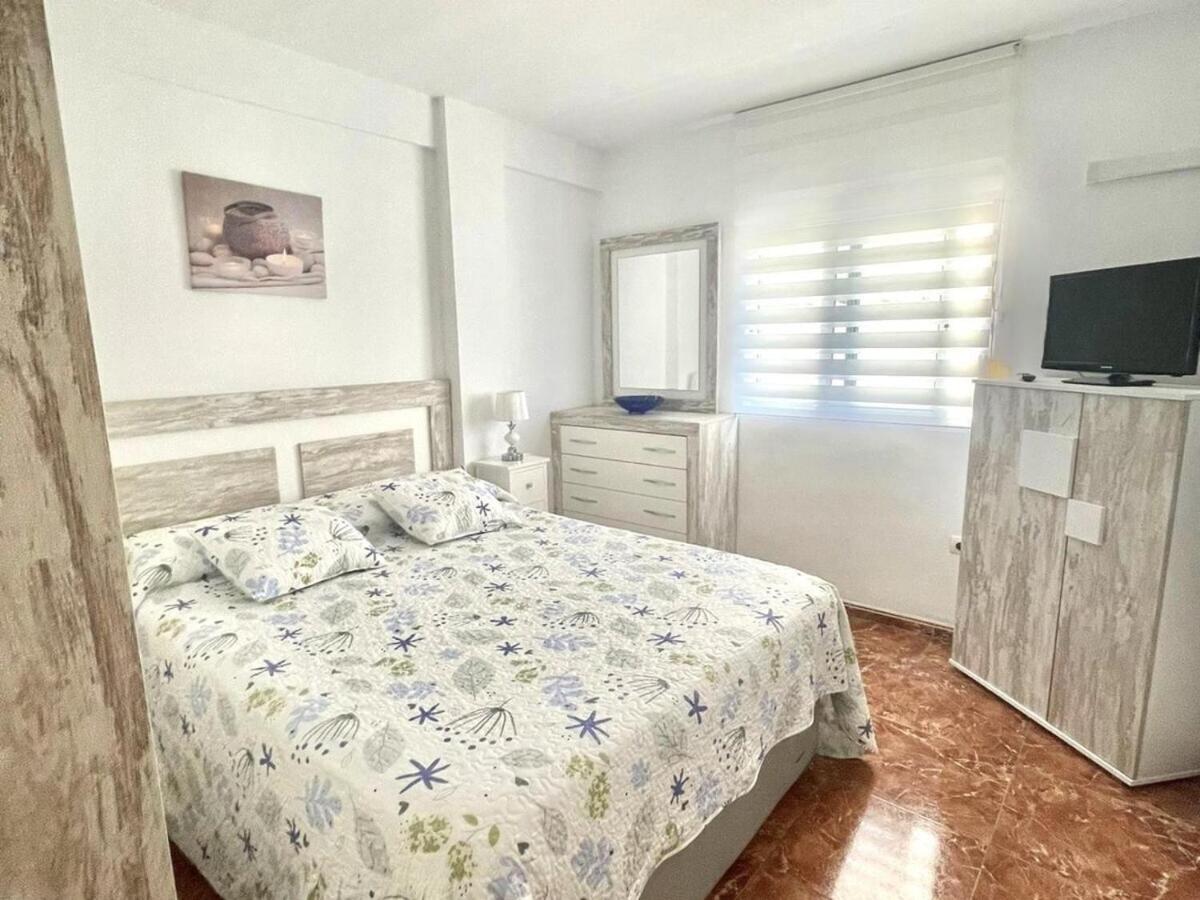 Apartamento de dos habitaciones con vista a la ciudad