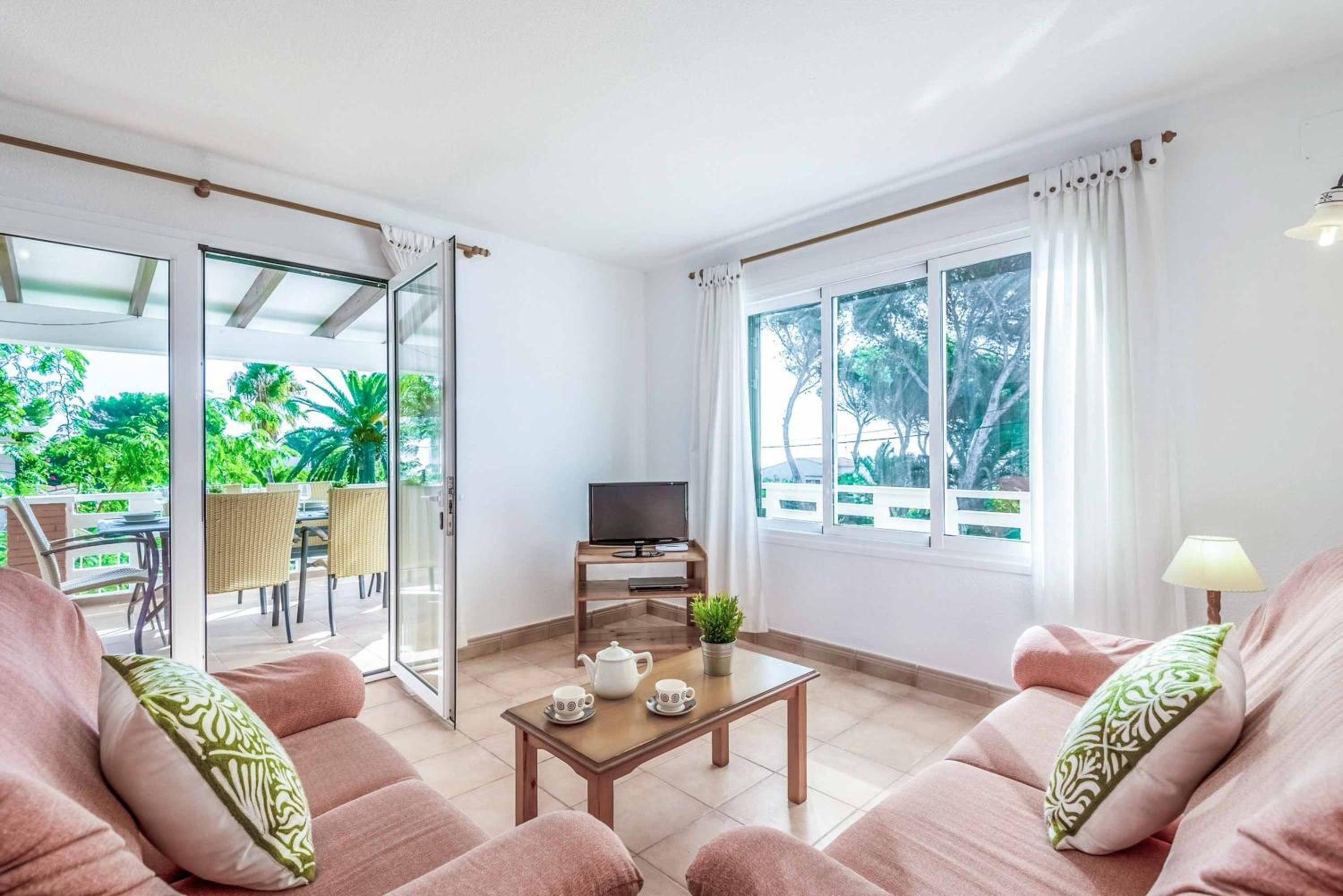 Villa de Tres Habitaciones