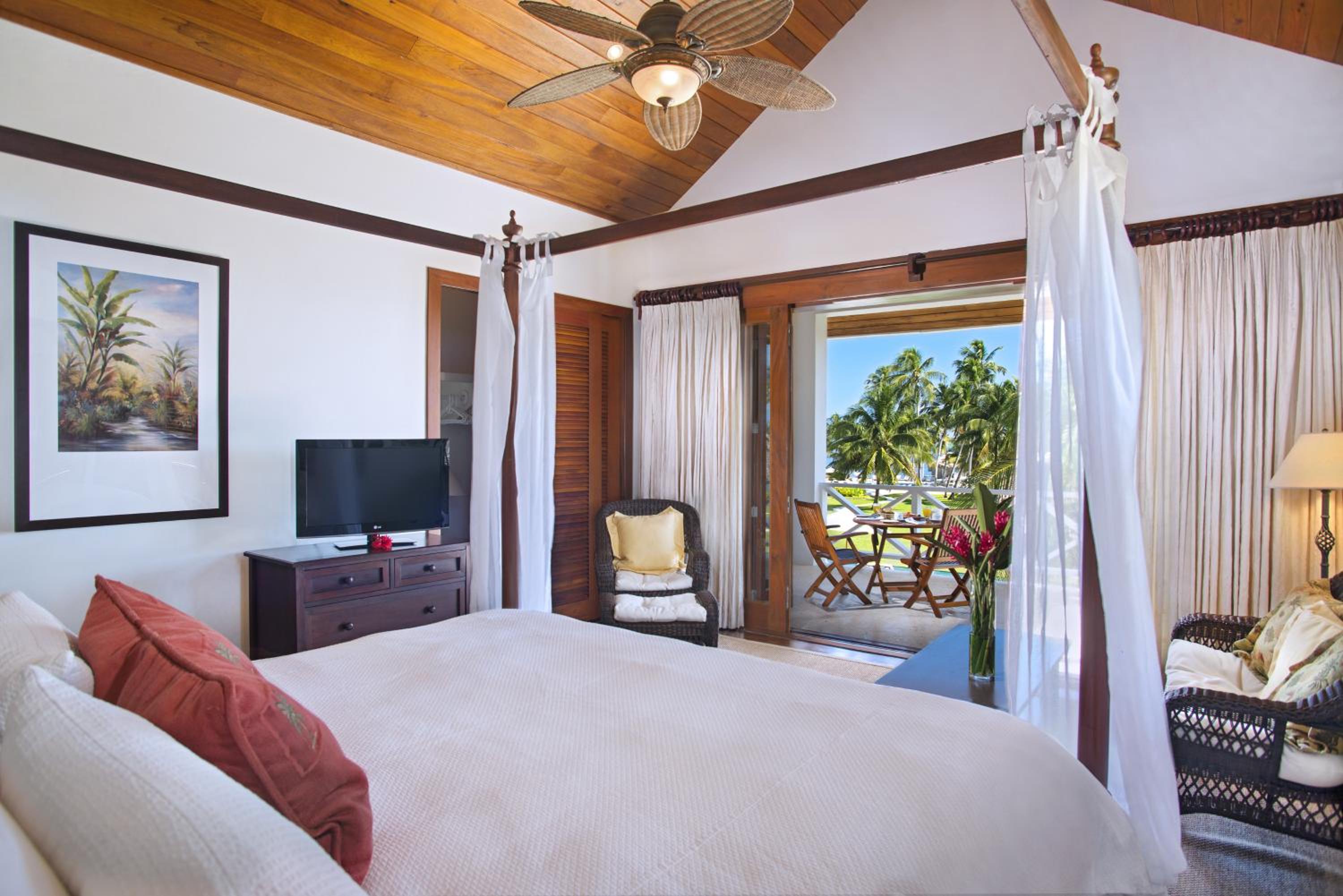 1 Bedroom Infinity Suite photo 2
