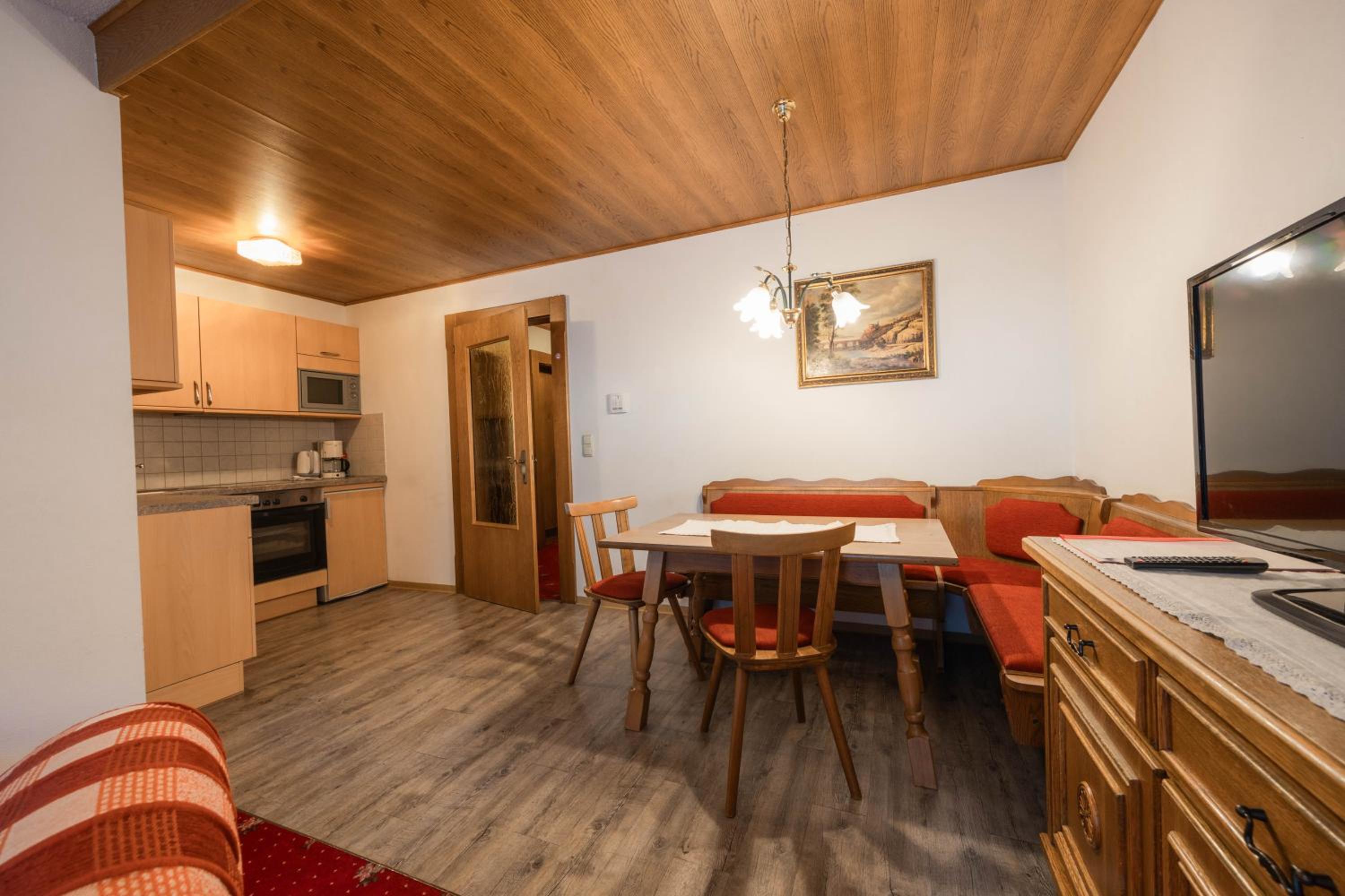 Two-Bedroom Apartment photo 2