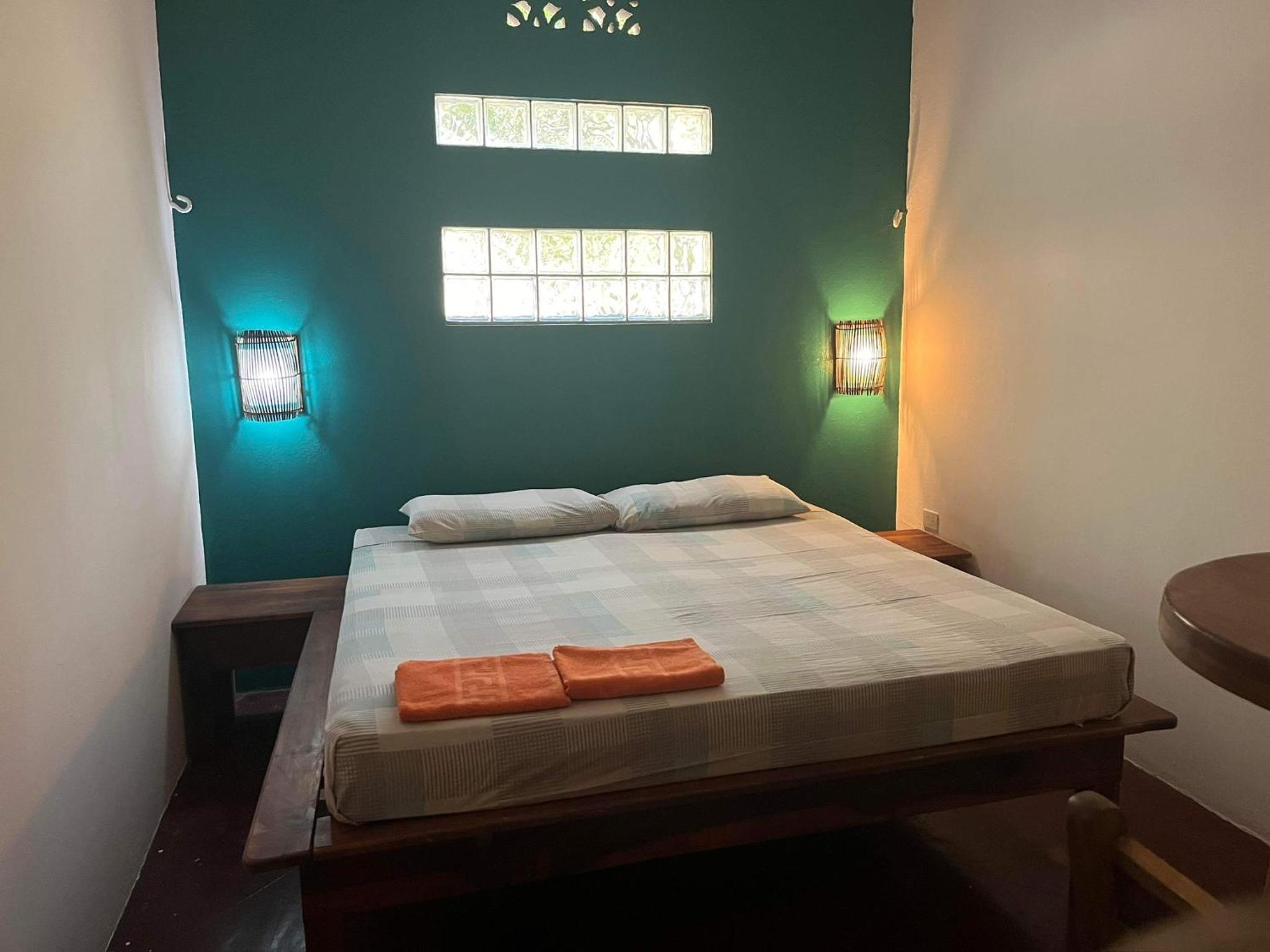 Double Room with Private External Bathroom photo 2