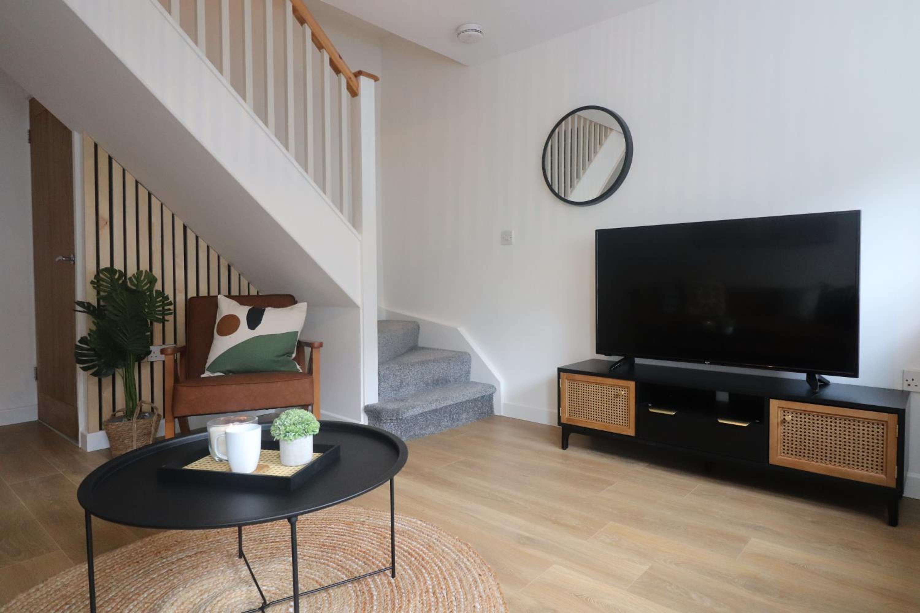 Two-Bedroom House photo 2