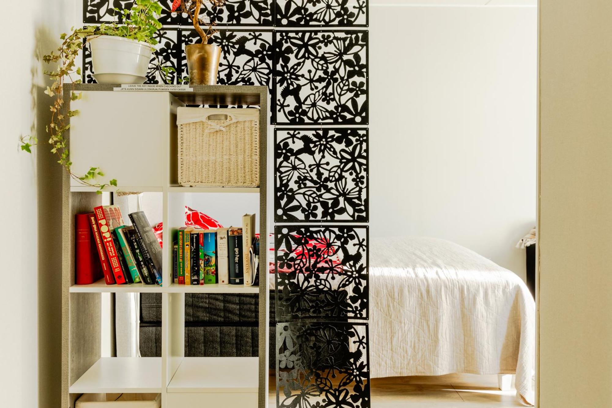 One-Bedroom Apartment - Photo 9