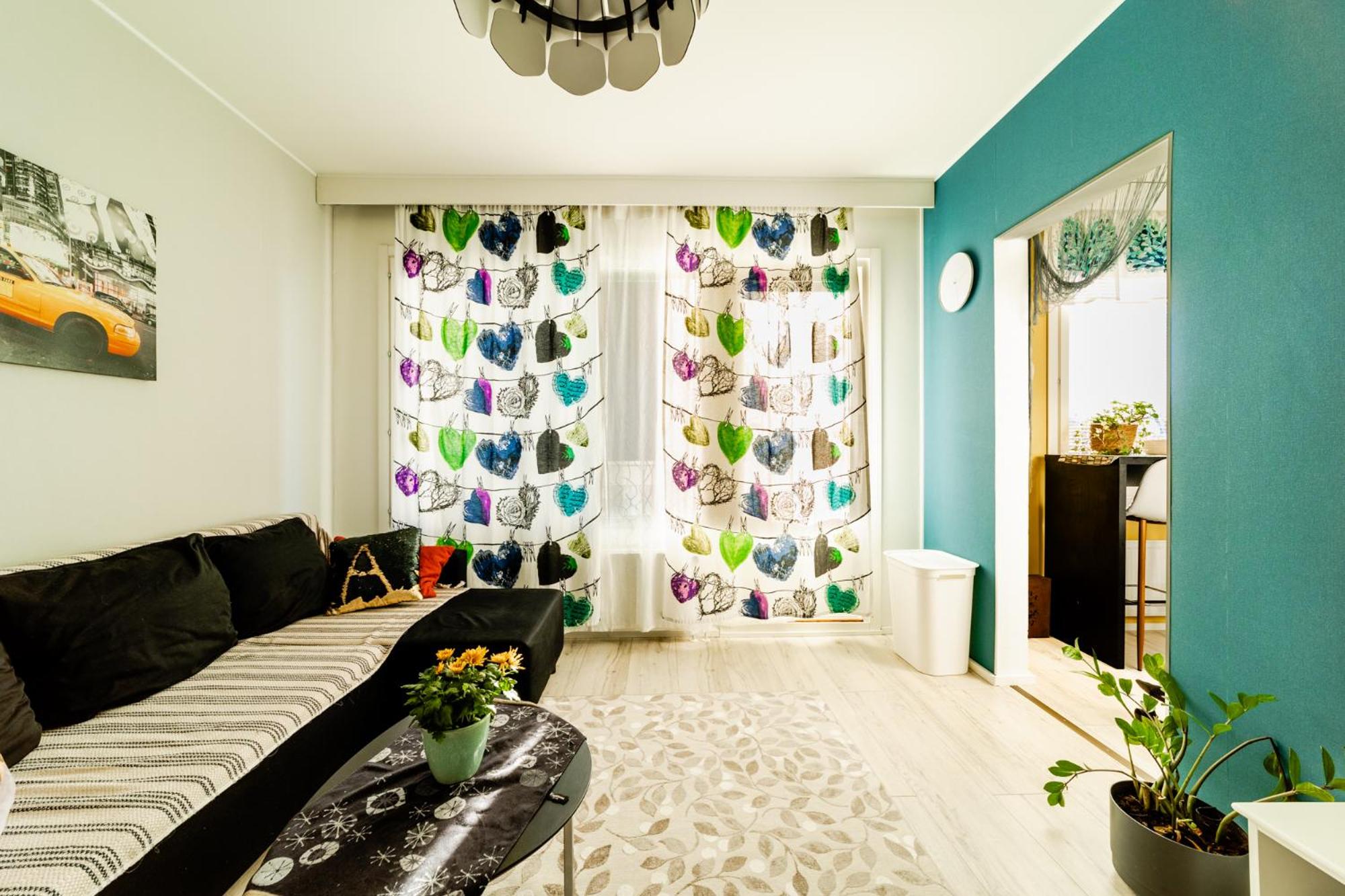 One-Bedroom Apartment - Photo 7