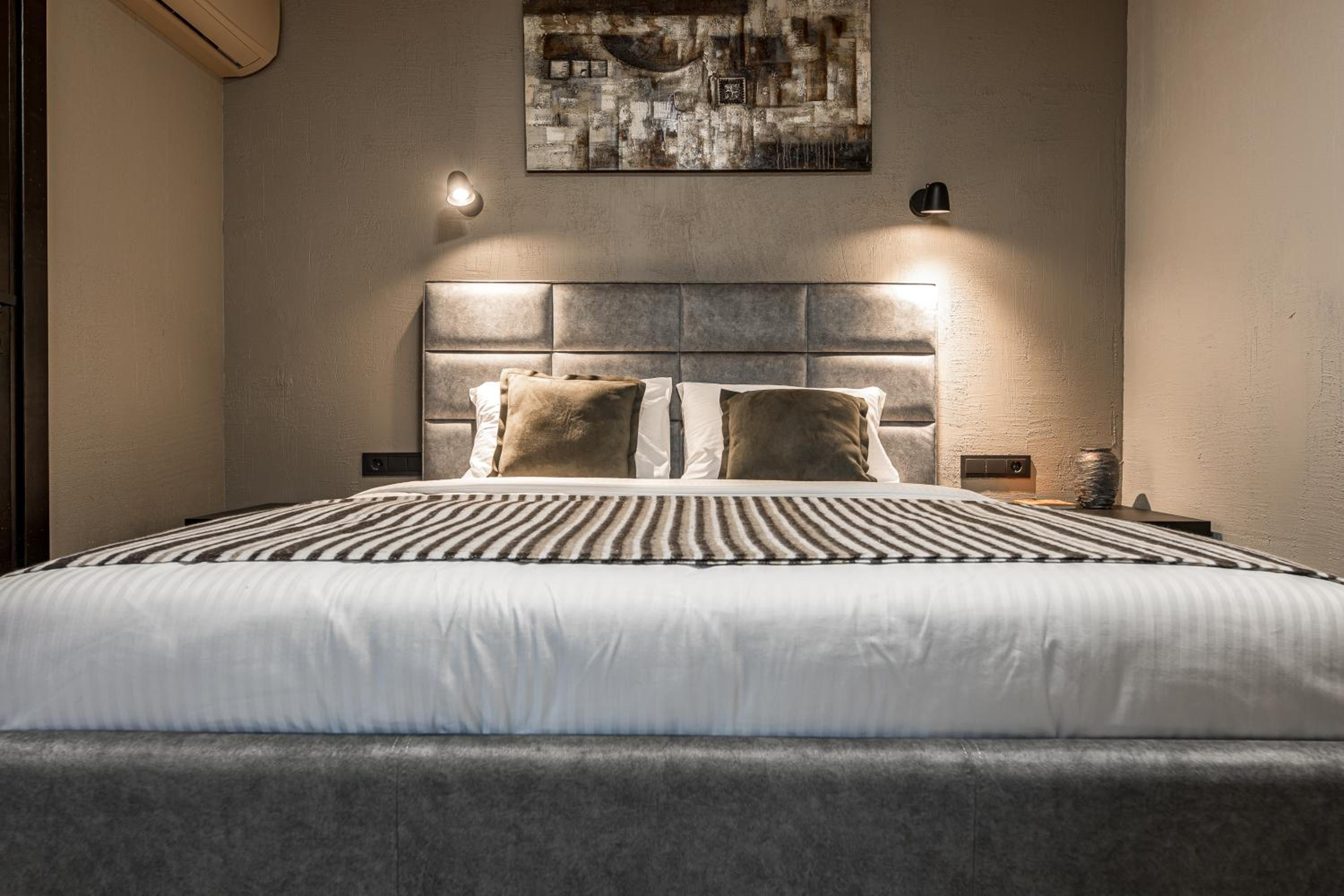 Superior Double Room - Photo 3