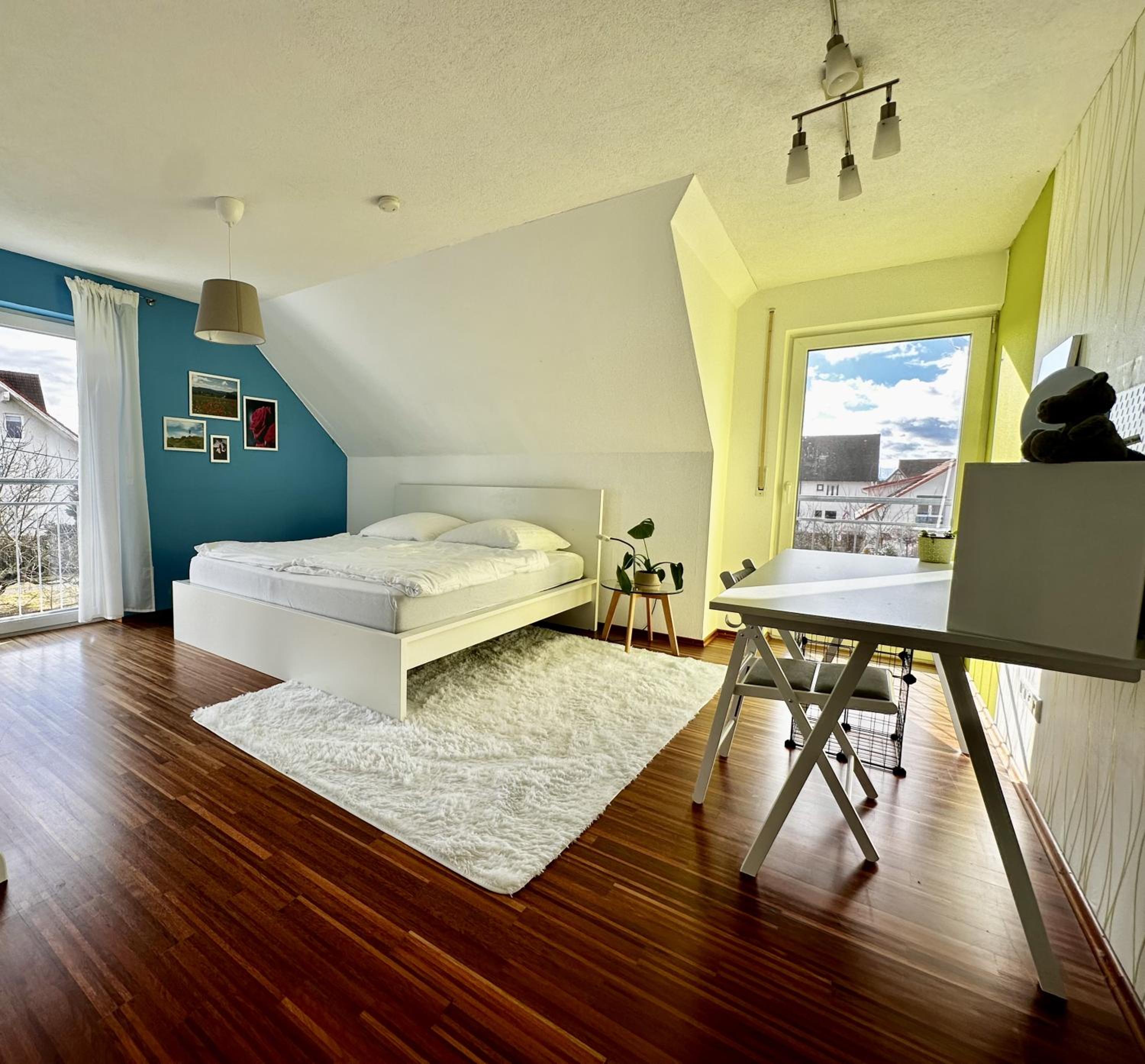 Four-Bedroom House photo 1