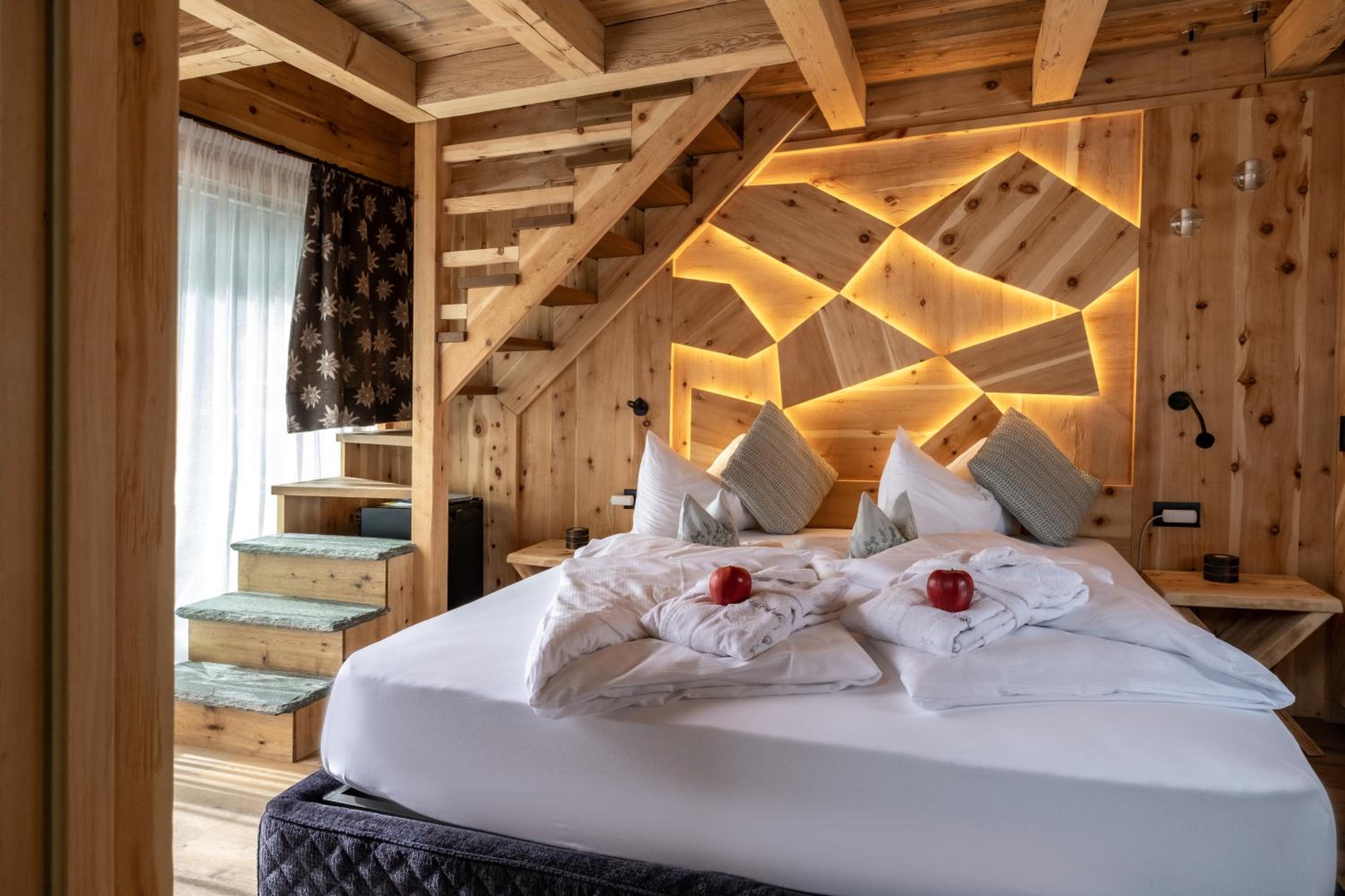 Junior Suite with Sauna