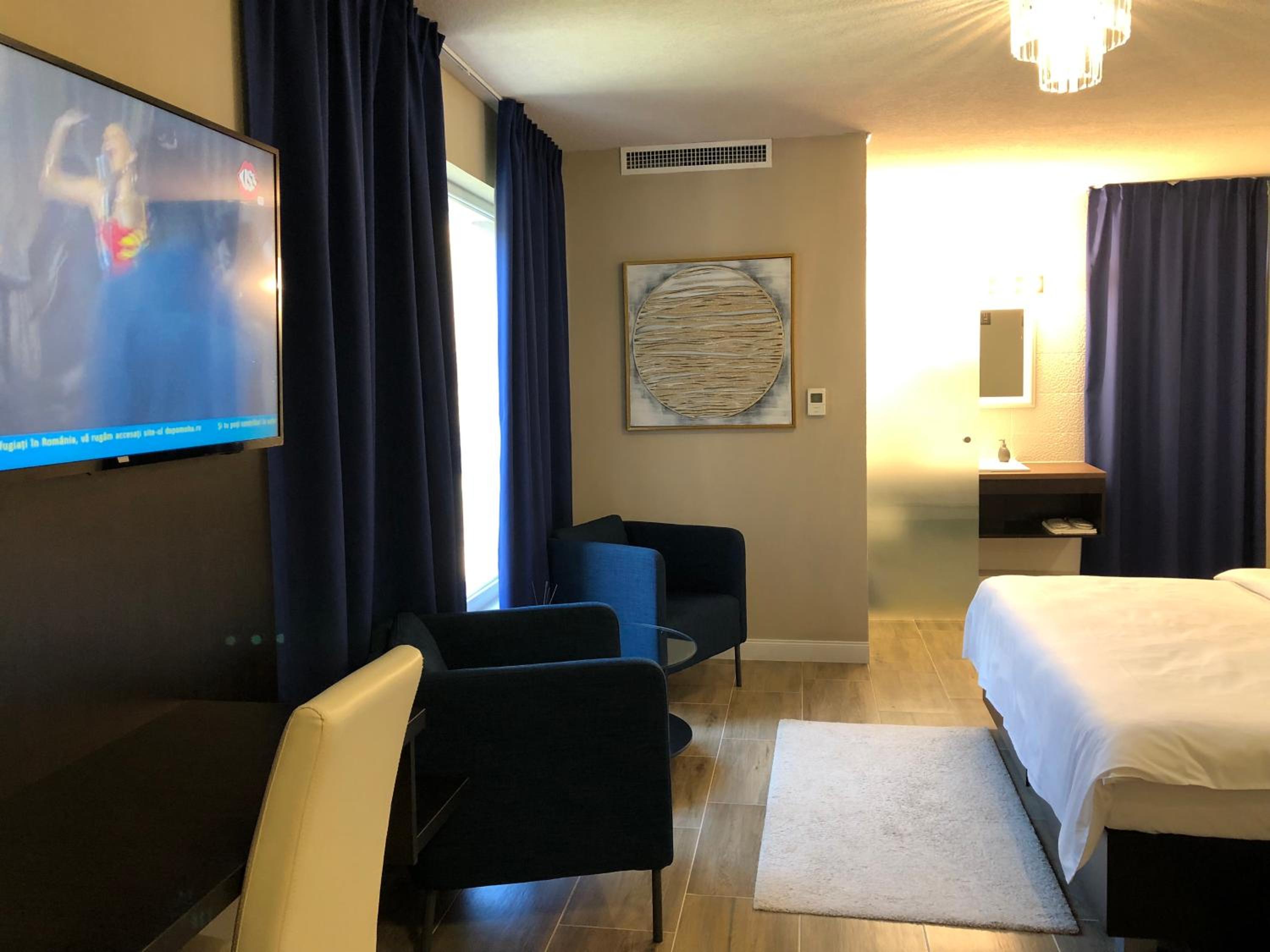 King Room with Garden View photo 3