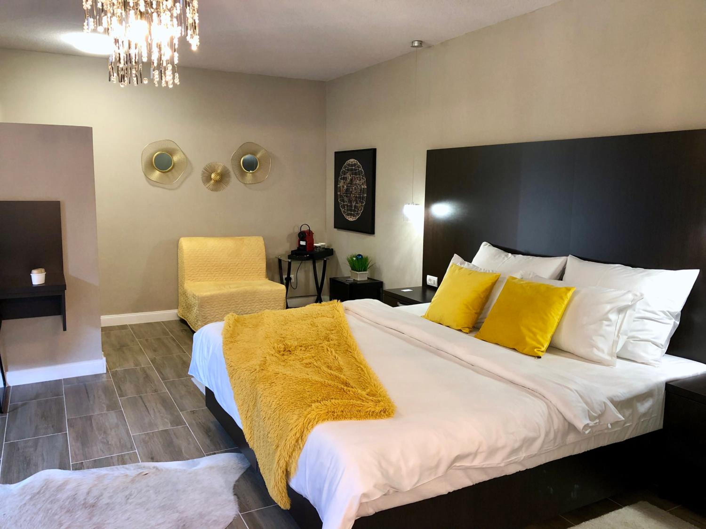 King Room with Garden View photo 2