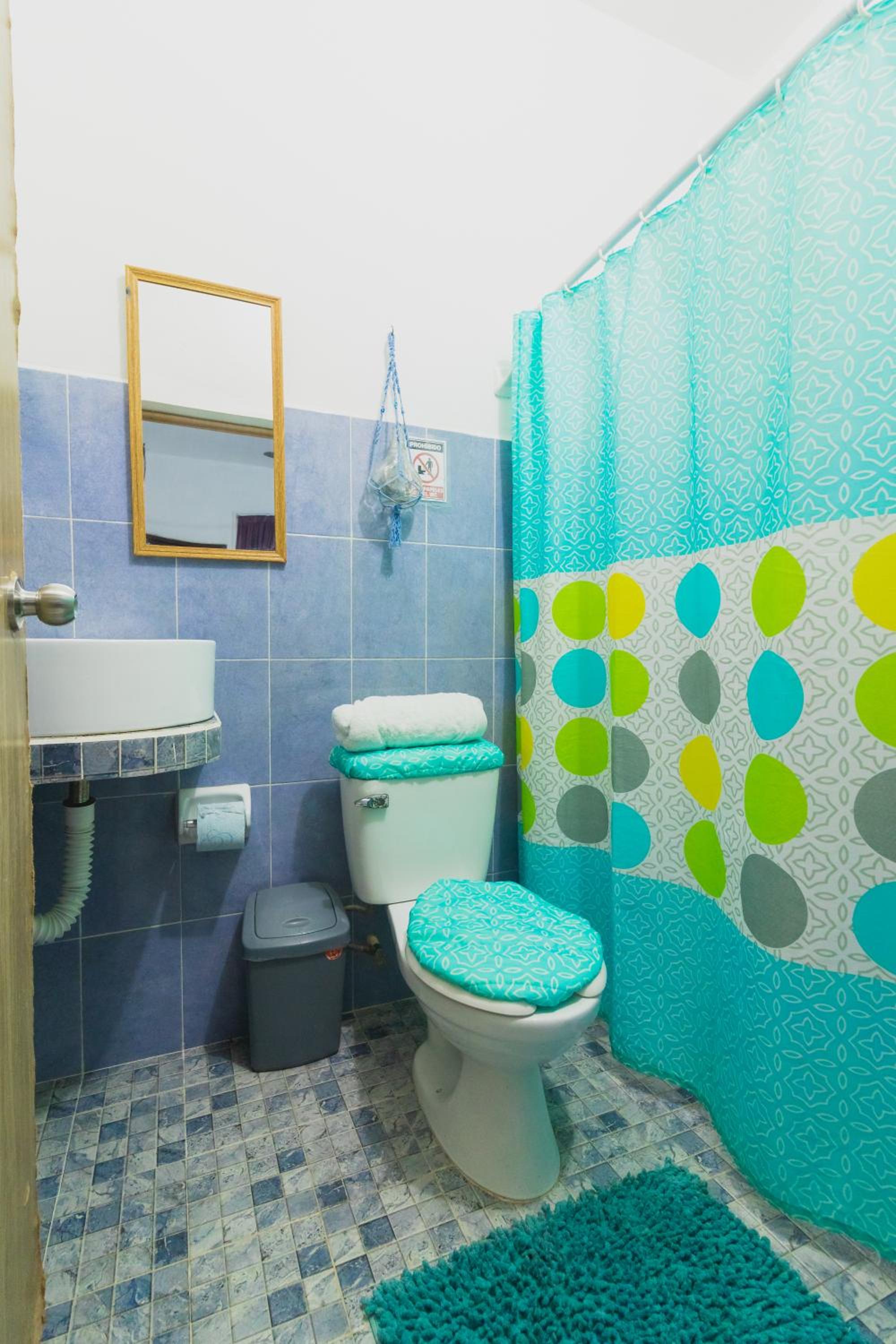 Deluxe Queen Room - Photo 2