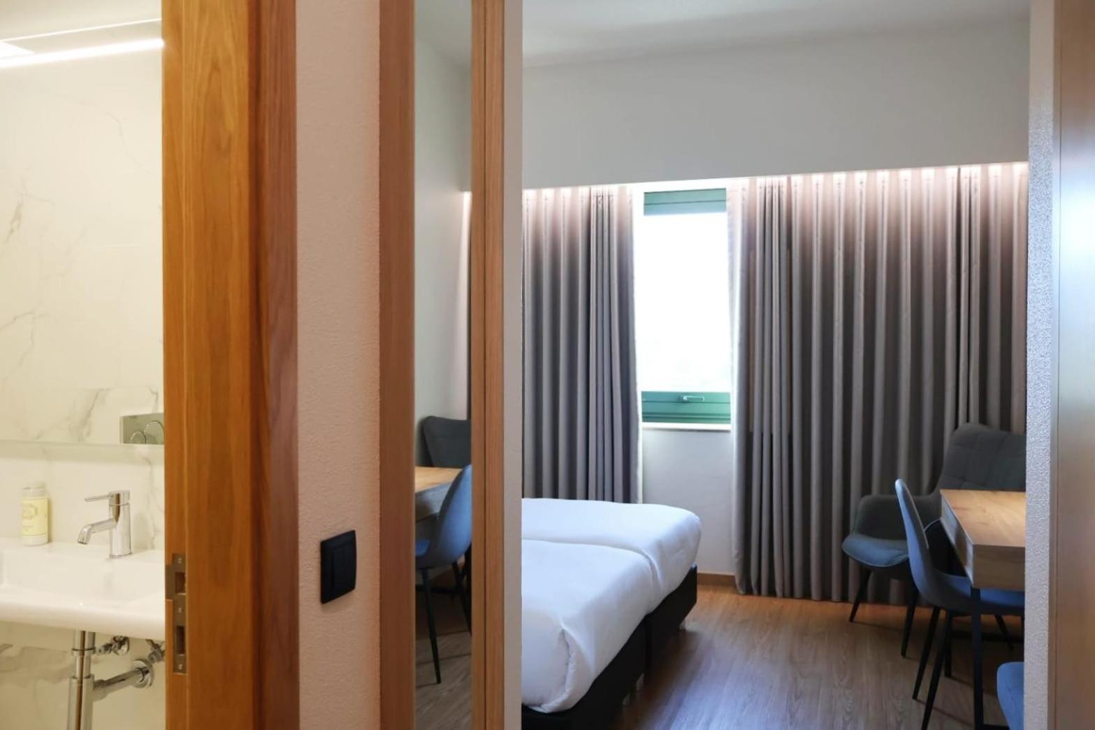 Superior Twin Room photo 1