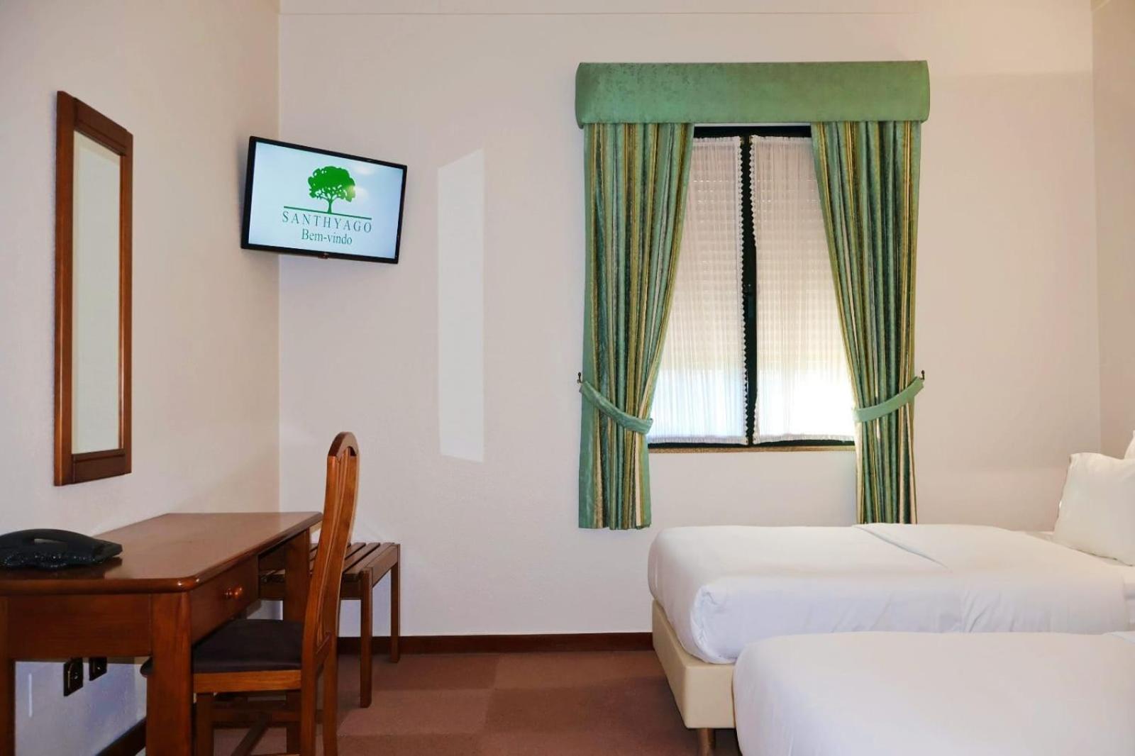 Standard Twin Room photo 2