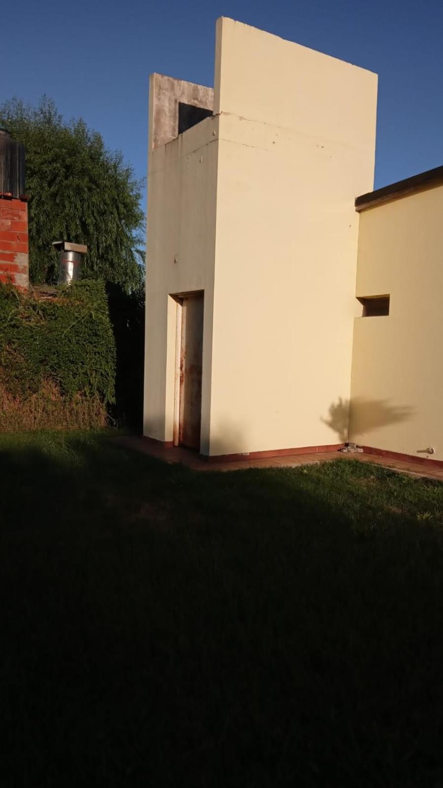 One-Bedroom House photo 3