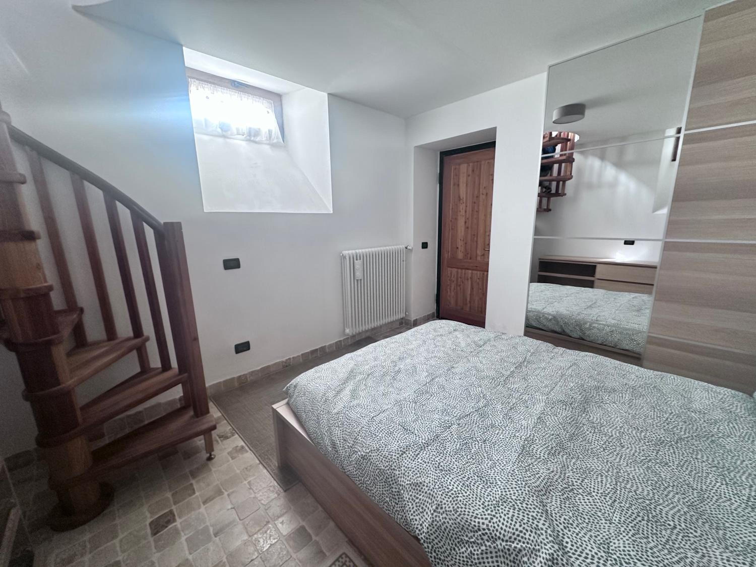 Maisonette photo 2