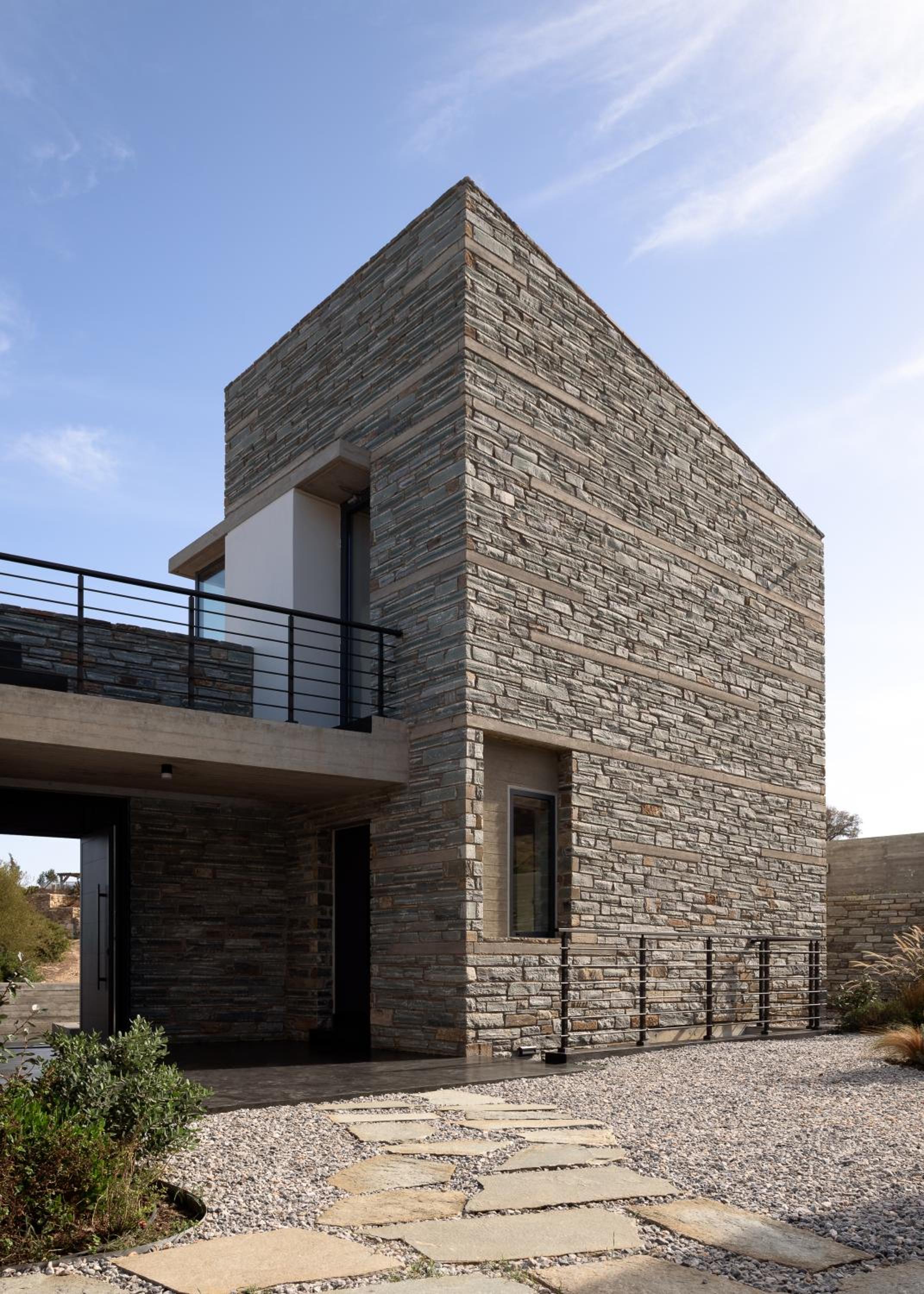 Villa photo 3