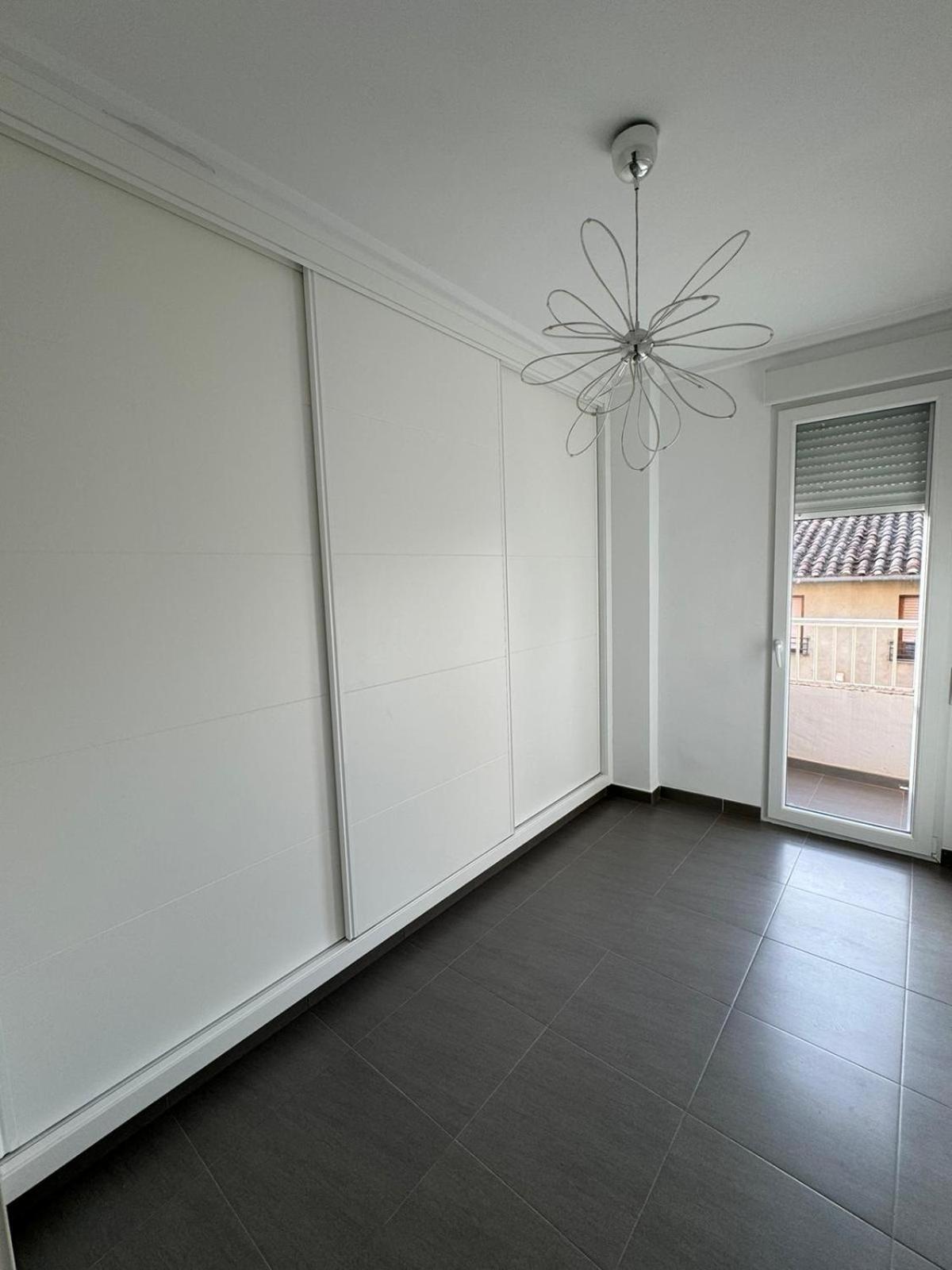 Three-Bedroom Apartment photo 3