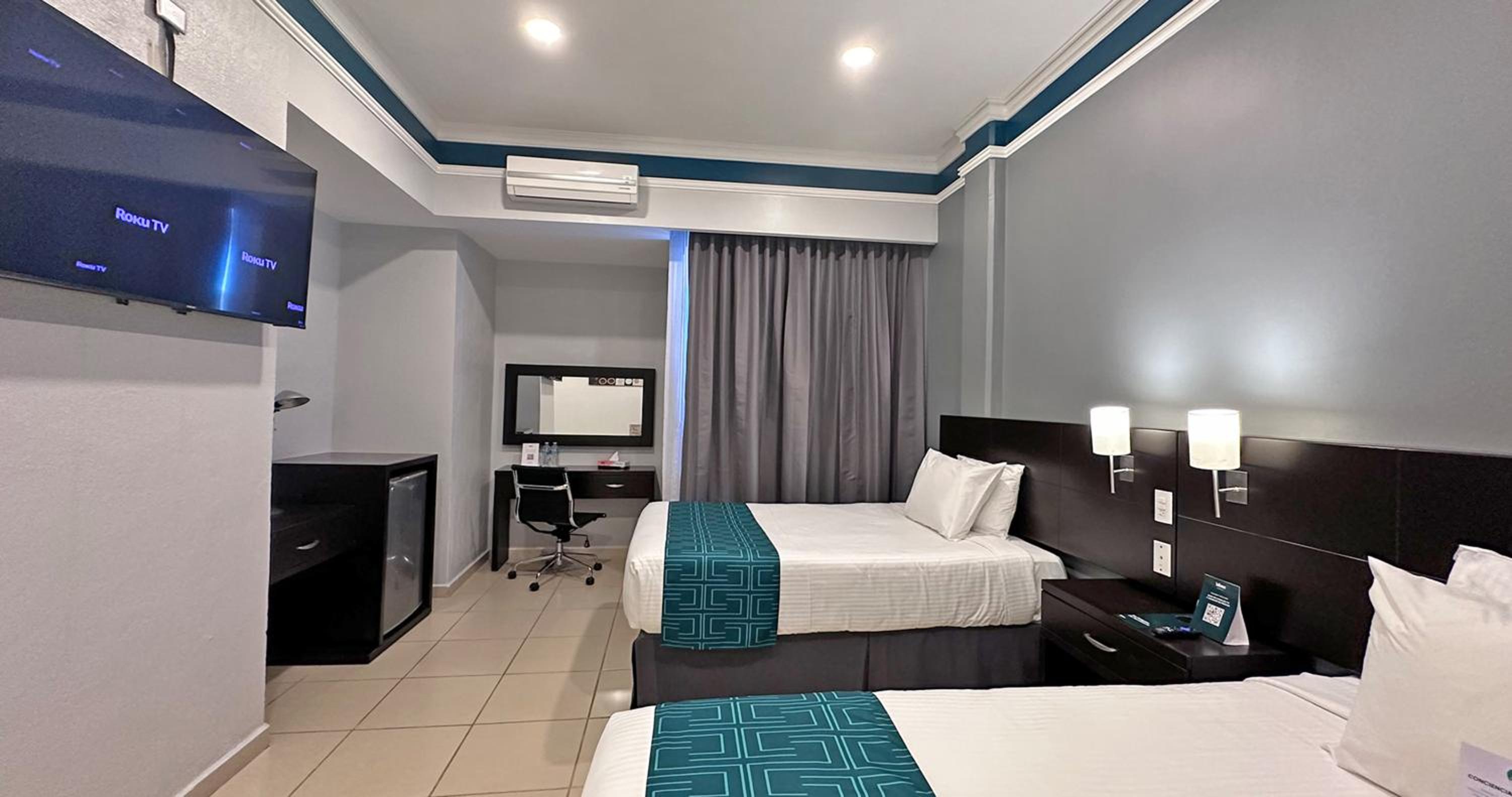 Deluxe Double Room - Photo 15