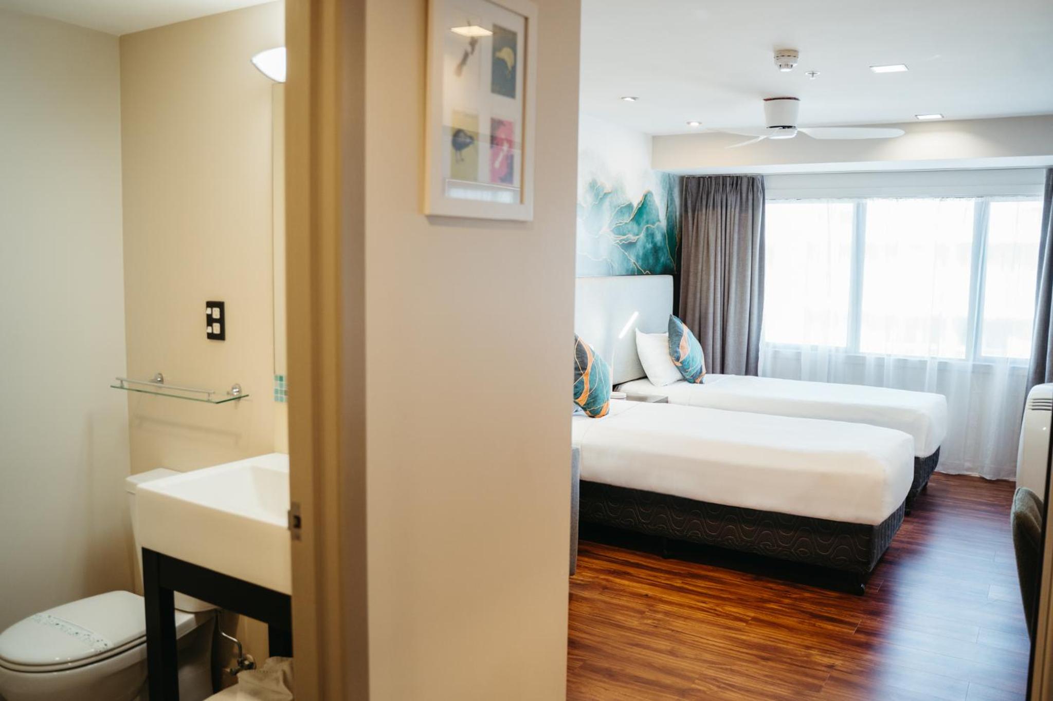 Standard Room with Two Single Beds - Photo 4