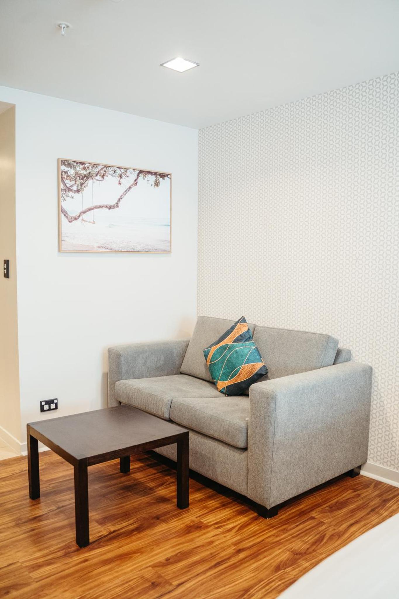 Studio with Two Double Beds - Photo 5