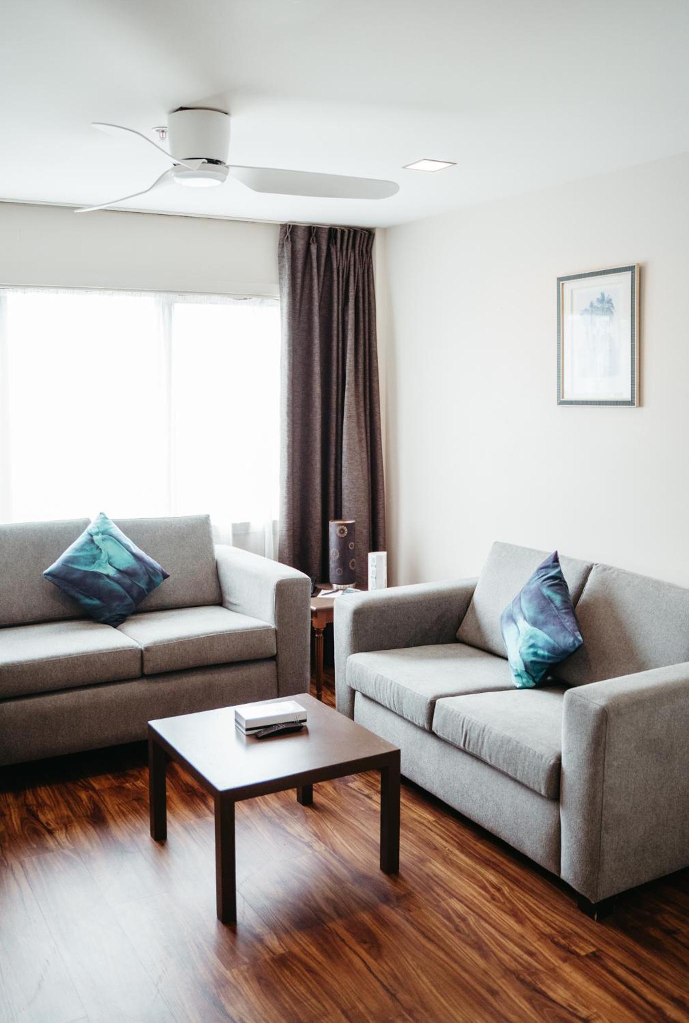 Two-Bedroom Apartment - Split Level with Queen and Single - Photo 7