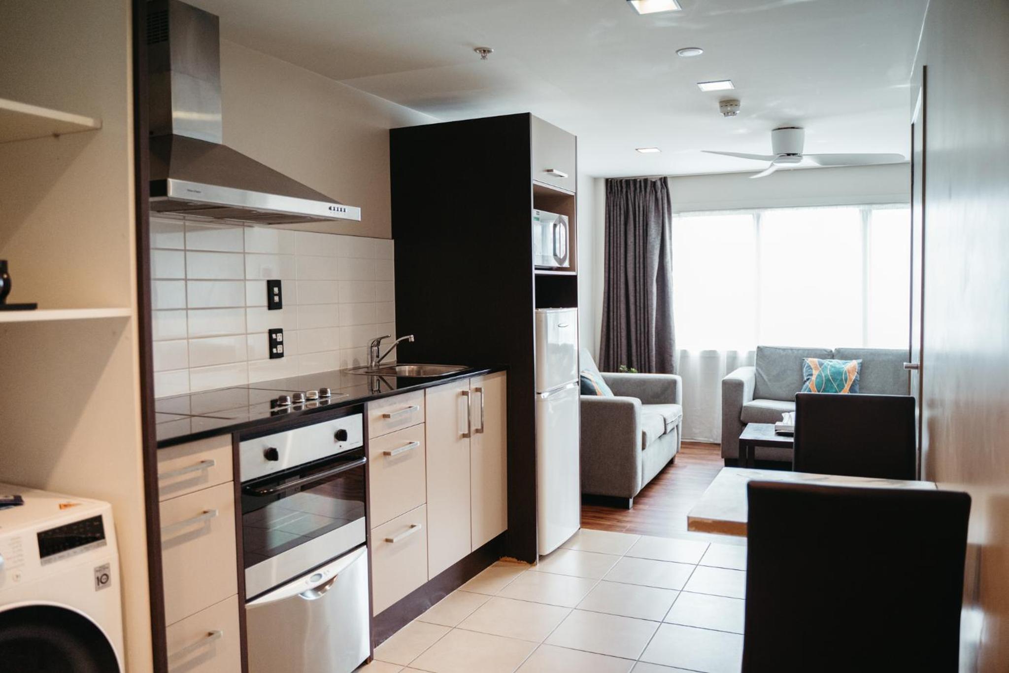 Two-Bedroom Apartment - Split Level - Photo 4