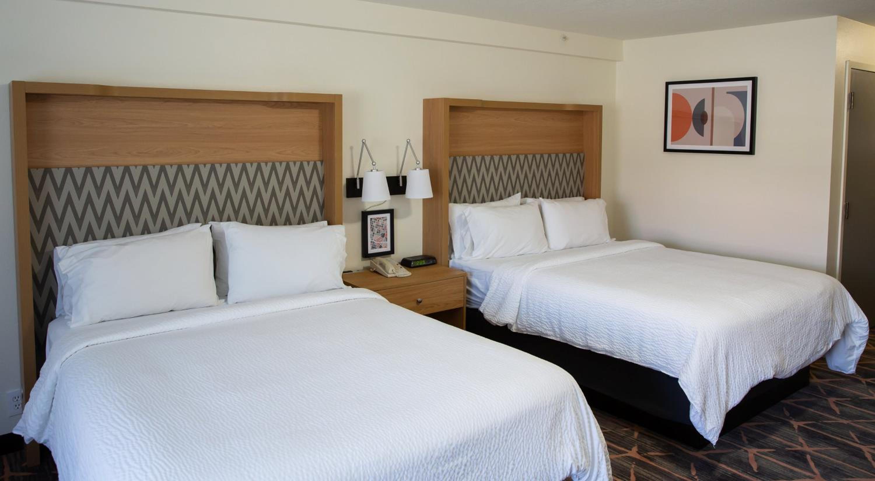 Standard Room with Two Queen Beds - Photo 1