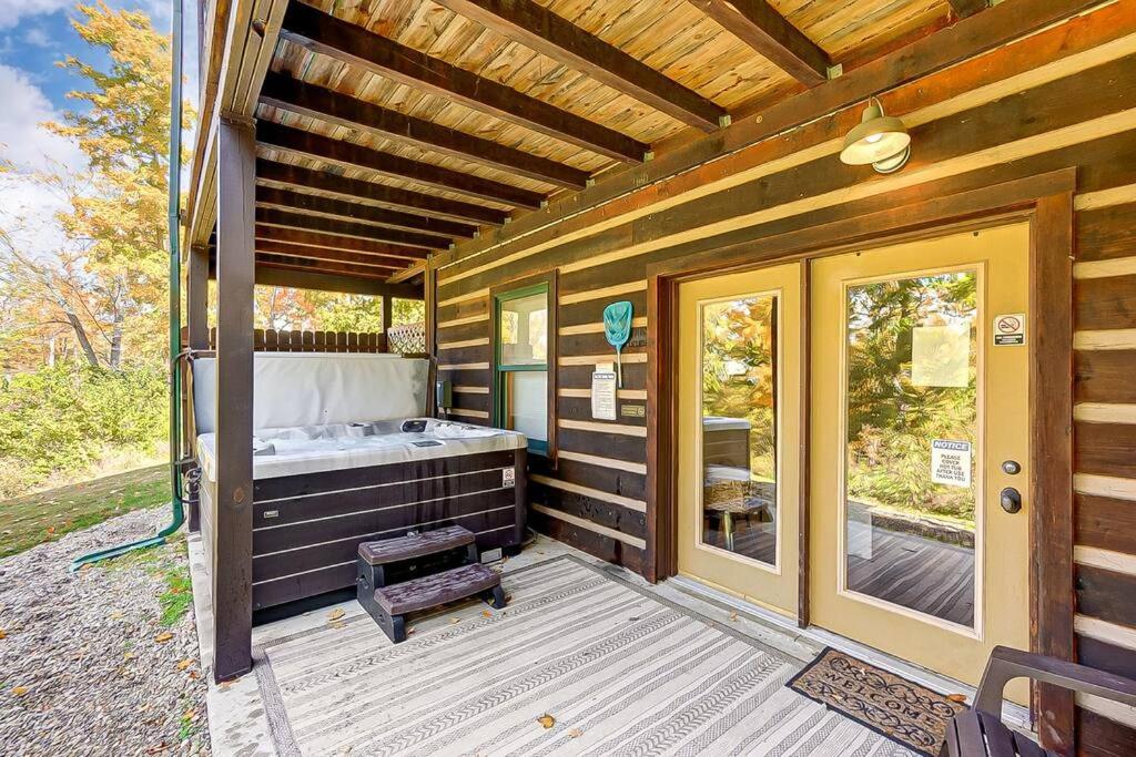 Four-Bedroom House photo 2