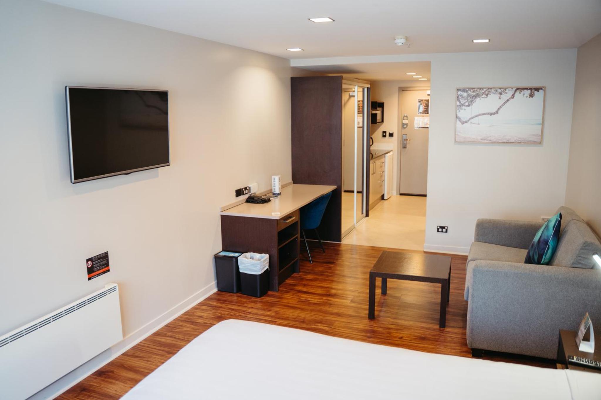 Studio King Room - Photo 6
